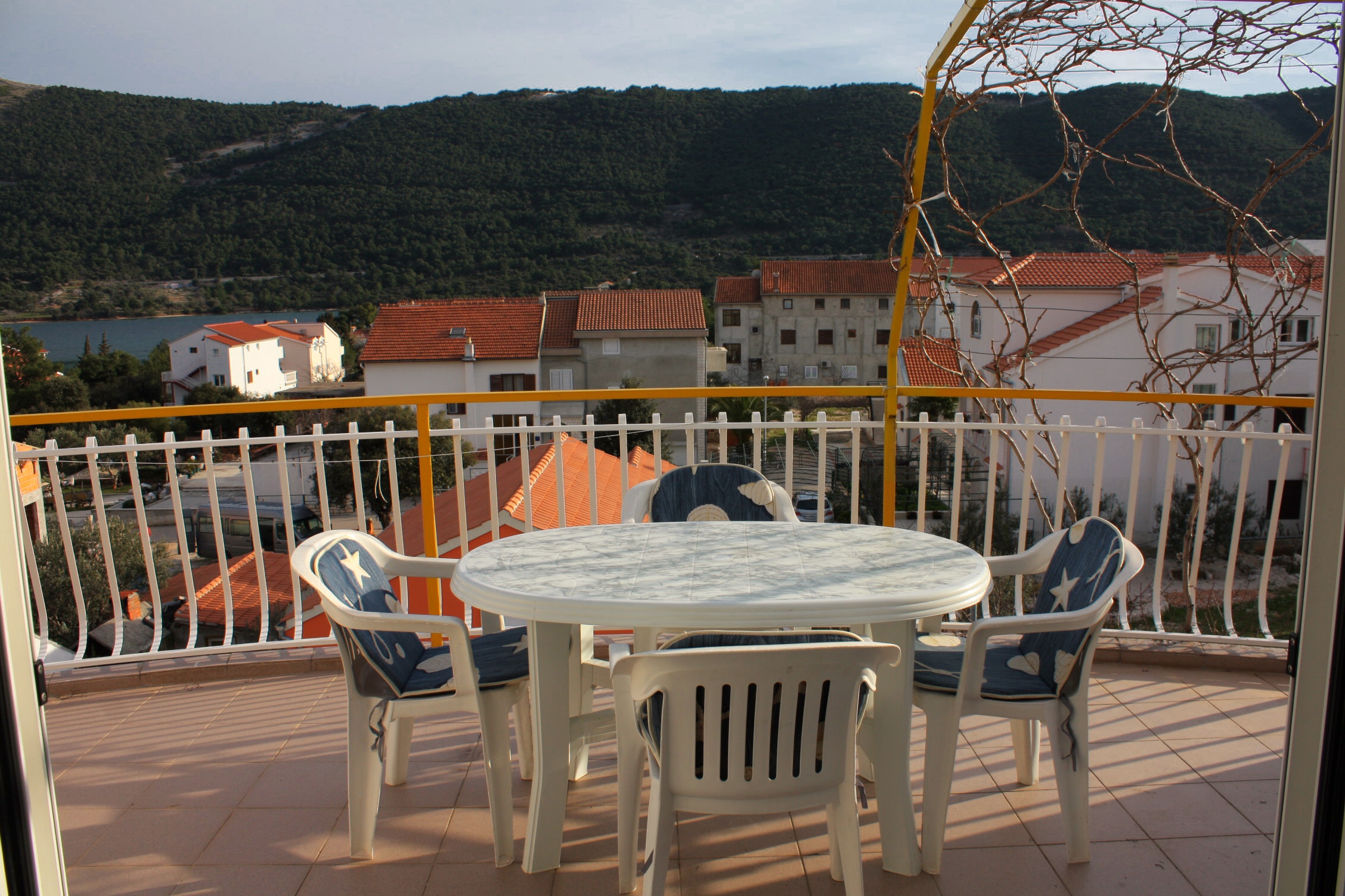 One bedroom apartment with terrace and sea view Grebaštica, Šibenik (A-4867-b) One bedroom apartment with terrace and sea view Grebaštica, Šibenik (A-4867-b)