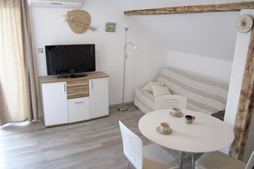 Dining room Srima - Vodice, Dining room in the apartment, WIFI.