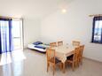 Dining room Seget Vranjica, Dining room in the apartment, air condition available and WiFi.