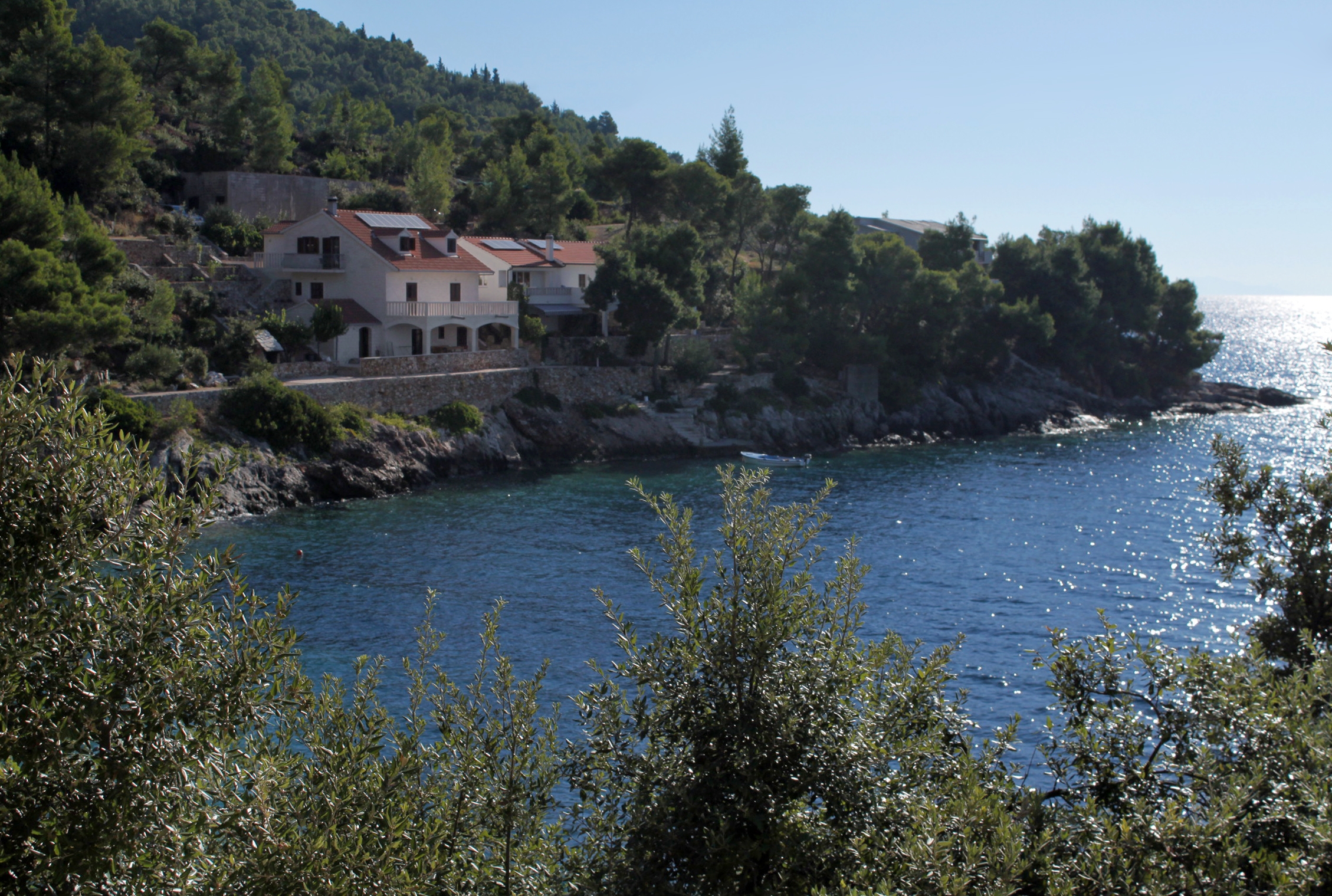 Two bedroom apartment near beach Cove Torac, Hvar  A-a