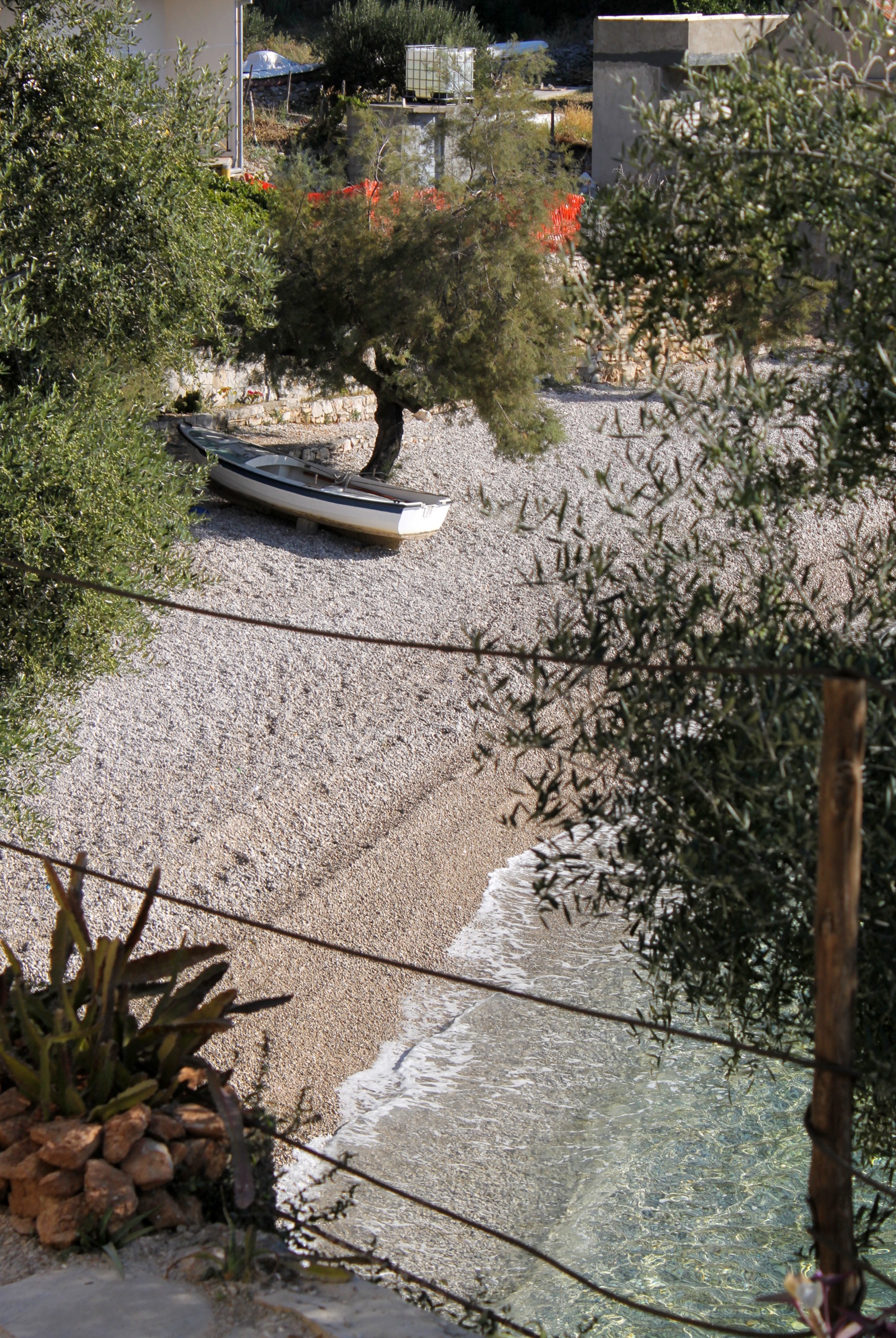 One bedroom apartment near beach Cove Torac, Hvar  A-b