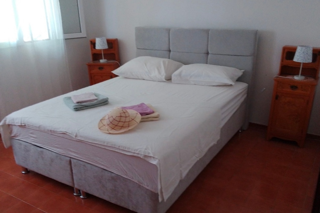 Top Rogoznica Oštrička luka Top Rogoznica Oštrička luka