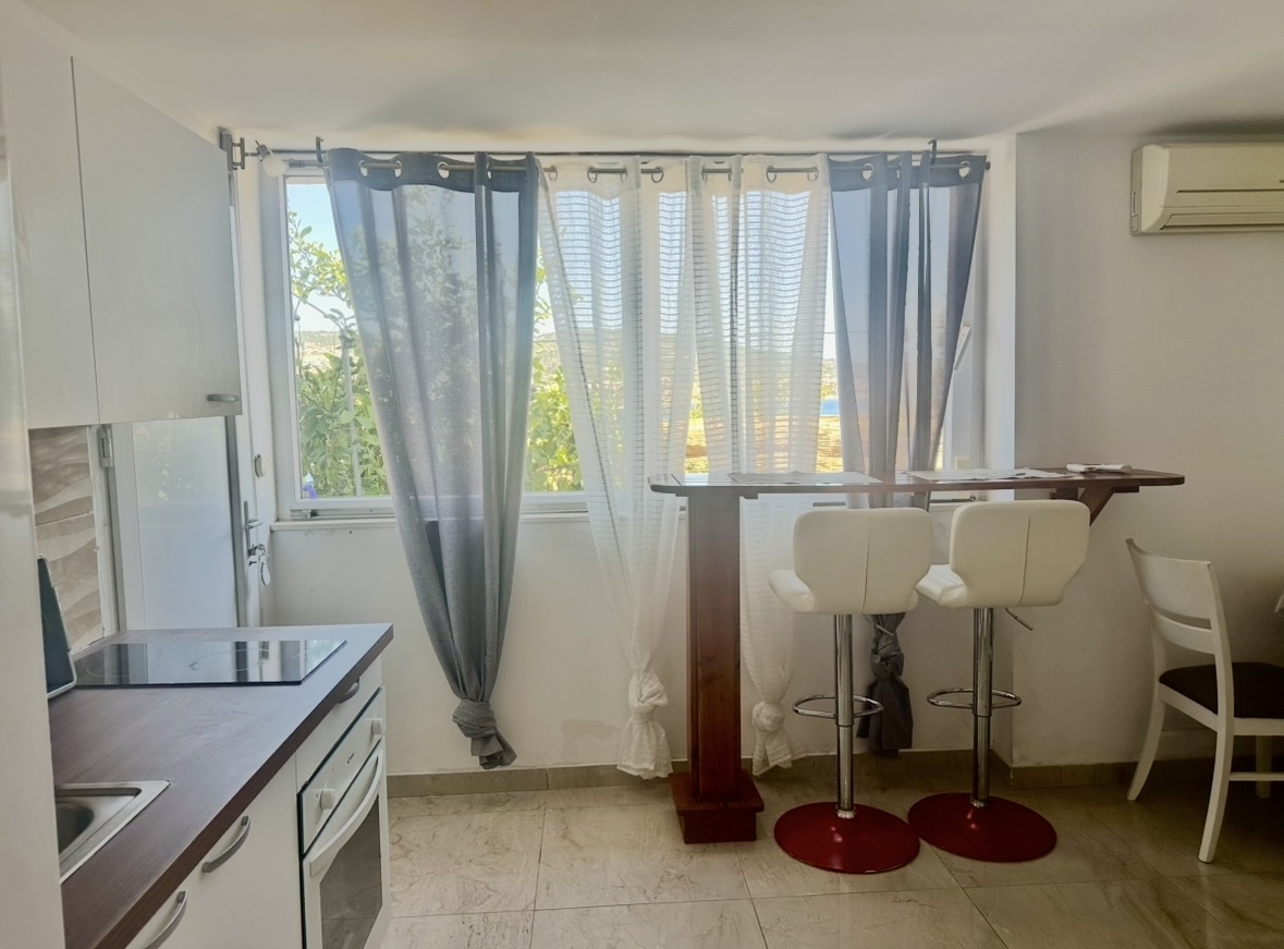 Top Rogoznica Oštrička luka Top Rogoznica Oštrička luka