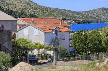 Property Grebaštica, Šibenik, Property 4880 - Apartments near sea with pebble beach.