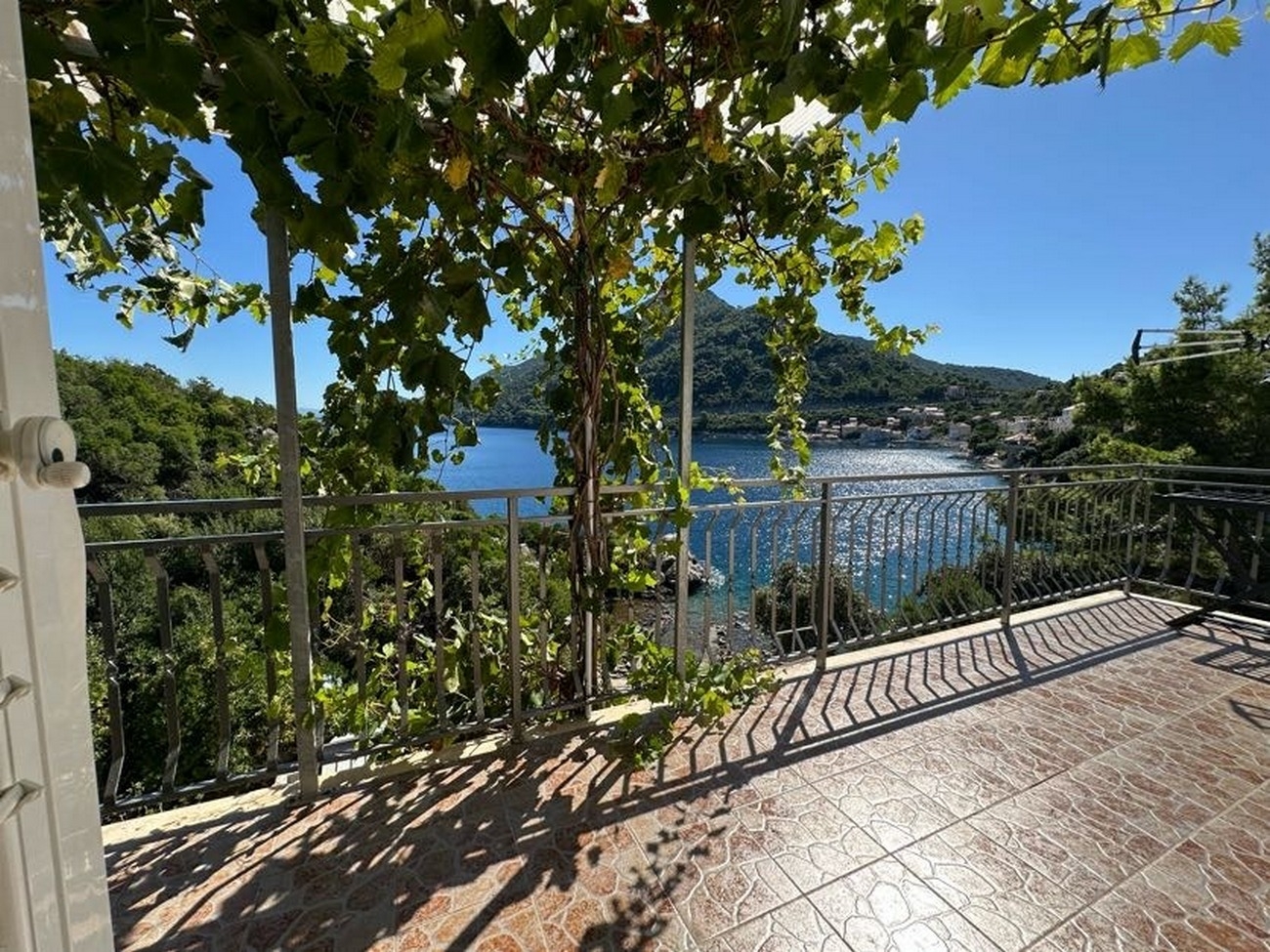 Studio flat with terrace and sea view Sobra, Mljet (AS-4888-a) Studio flat with terrace and sea view Sobra, Mljet (AS-4888-a)