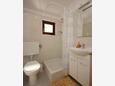 Dumboka, Bathroom in the apartment, (pet friendly).