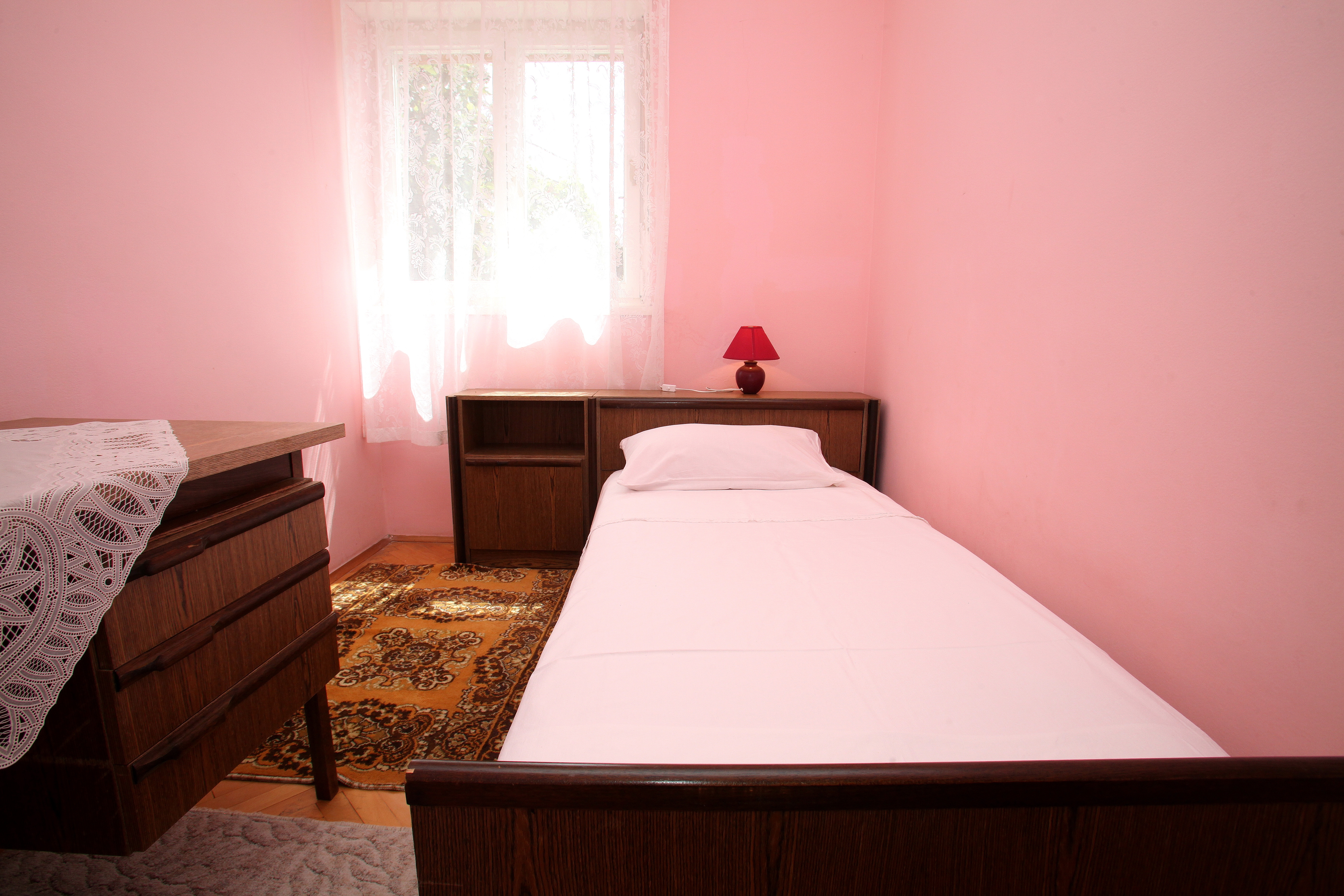 Three bedroom apartment near beach Vinišće, Trogir  A-a