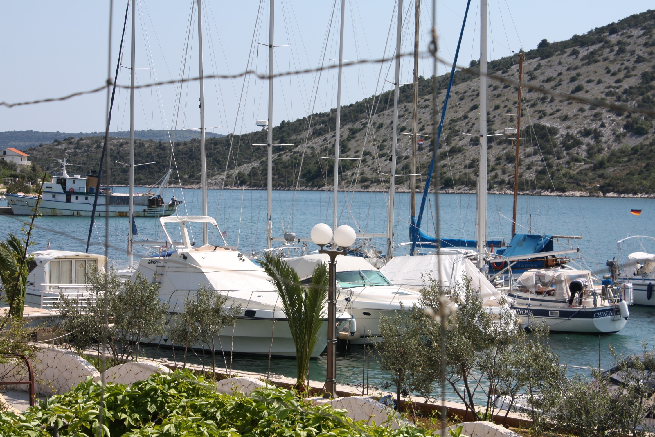 Three bedroom apartment near beach Vinišće, Trogir  A-a