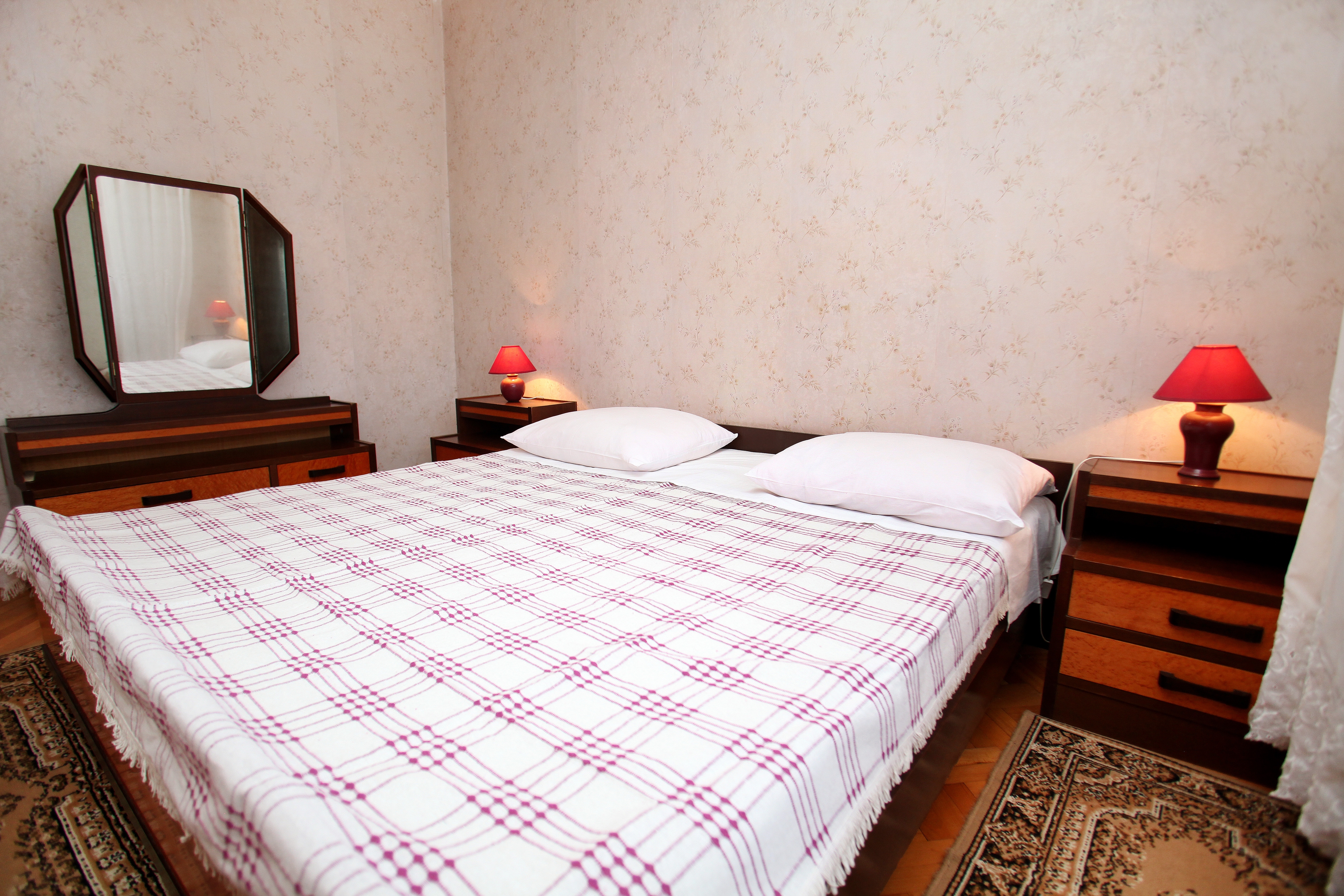 Three bedroom apartment near beach Vinišće, Trogir  A-b