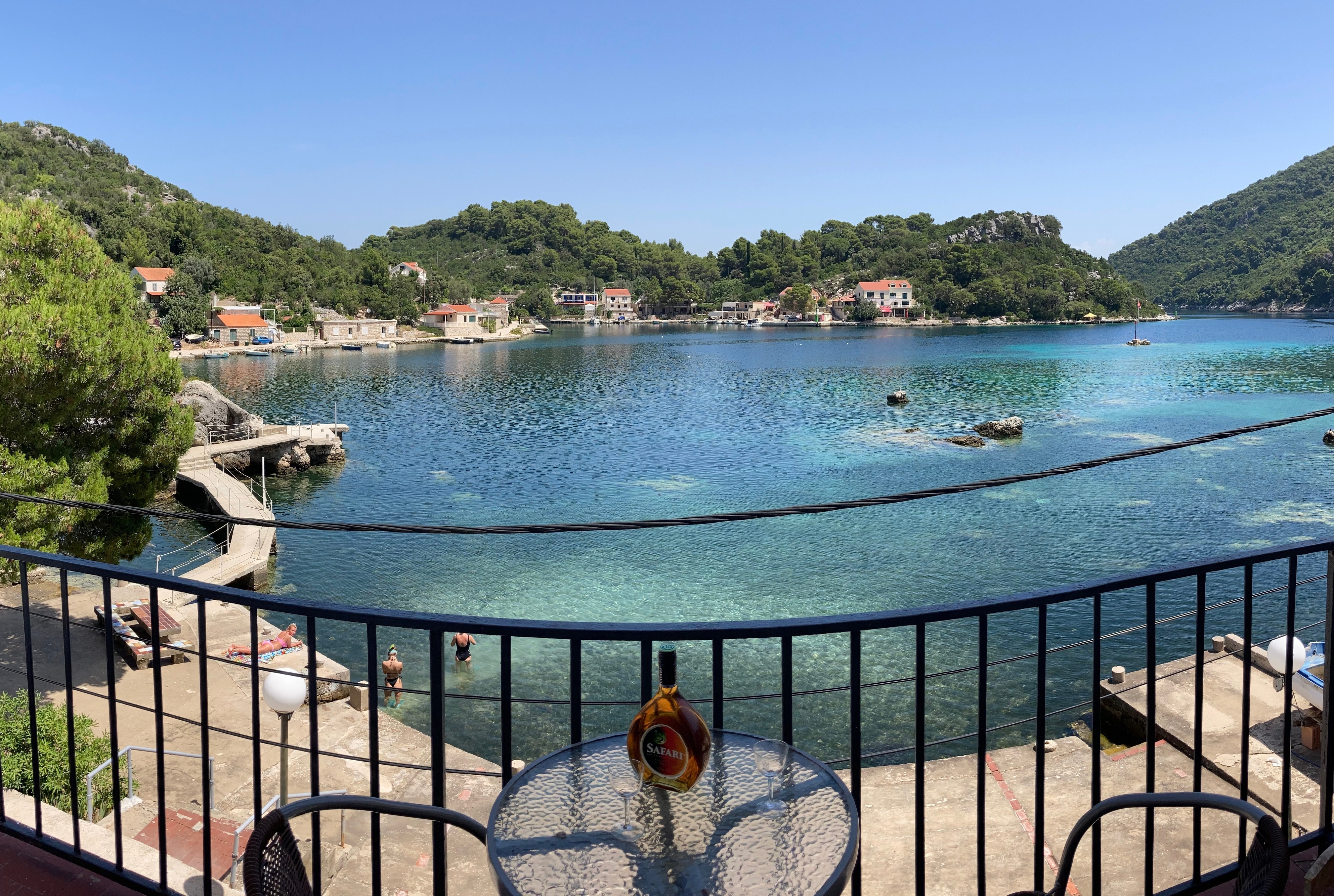 One bedroom apartment near beach Okuklje, Mljet  A-e