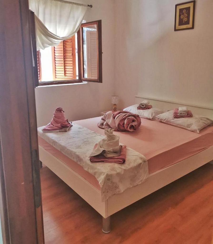 Enosobni apartma Z balkonom Zaliv Saplunara, Mljet  A-a