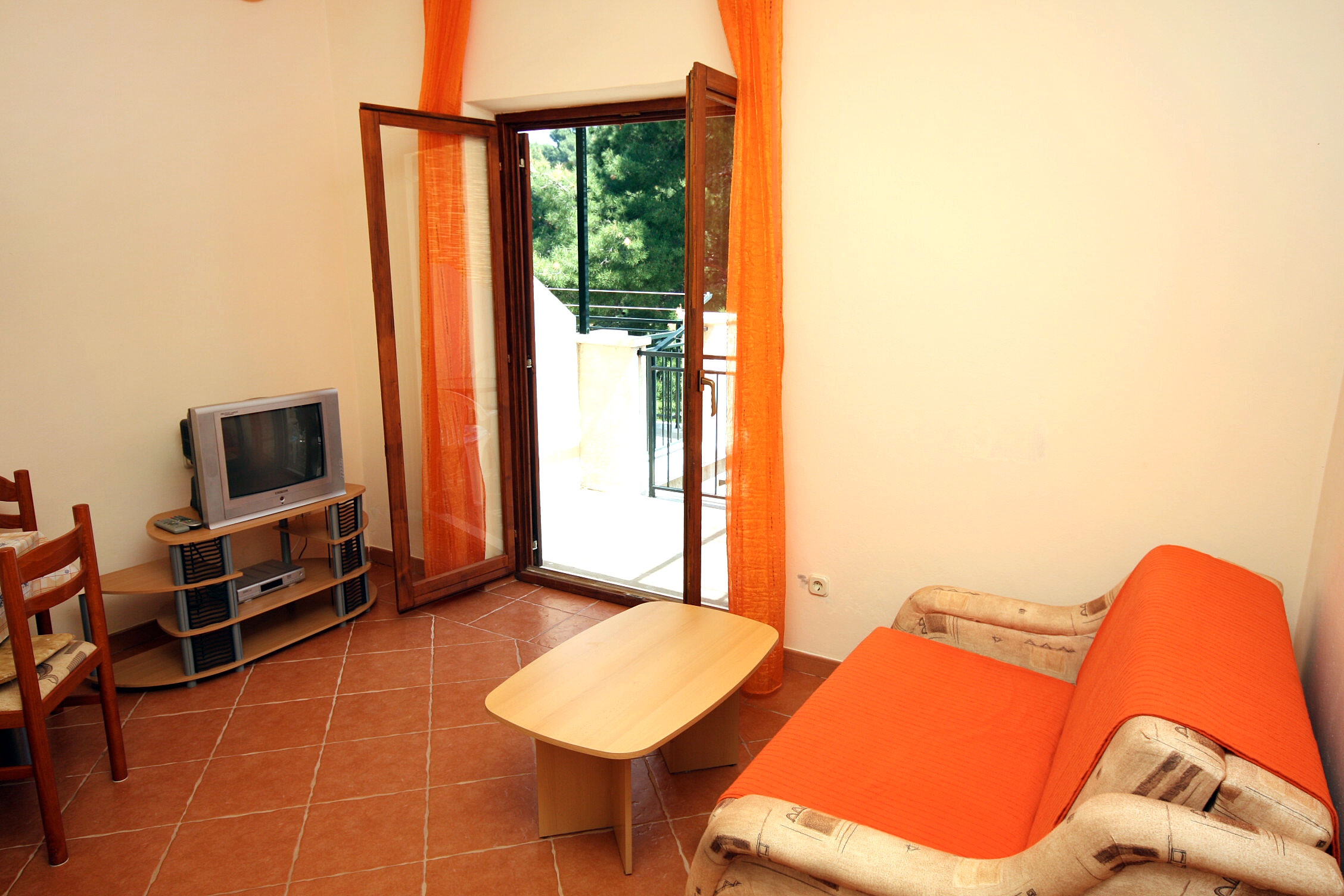 One bedroom apartment with terrace Cove Saplunara, Mljet (A-4923-b)