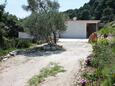 Saplunara, Mljet, Parkeerplaats 4923 - Appartementen with sandy beach.