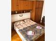 Pomena, Bedroom in the room, air condition available and WiFi.