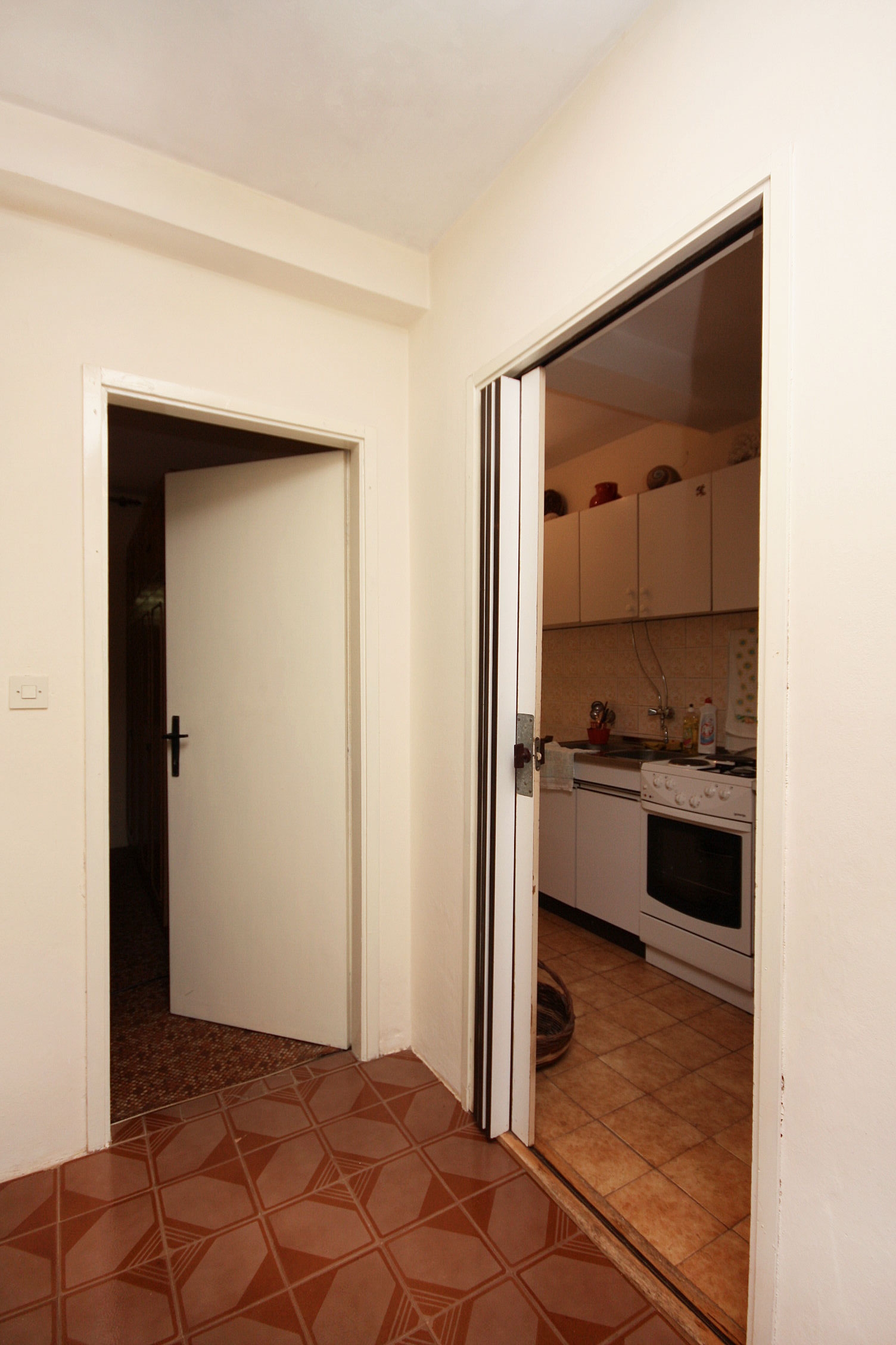 One bedroom apartment near beach Prožurska Luka, Mljet  A-a