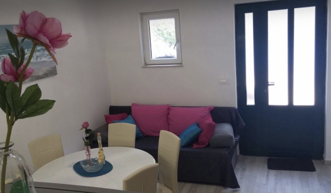 Two bedroom apartment near beach Kozarica, Mljet (A-4950-b) Two bedroom apartment near beach Kozarica, Mljet (A-4950-b)