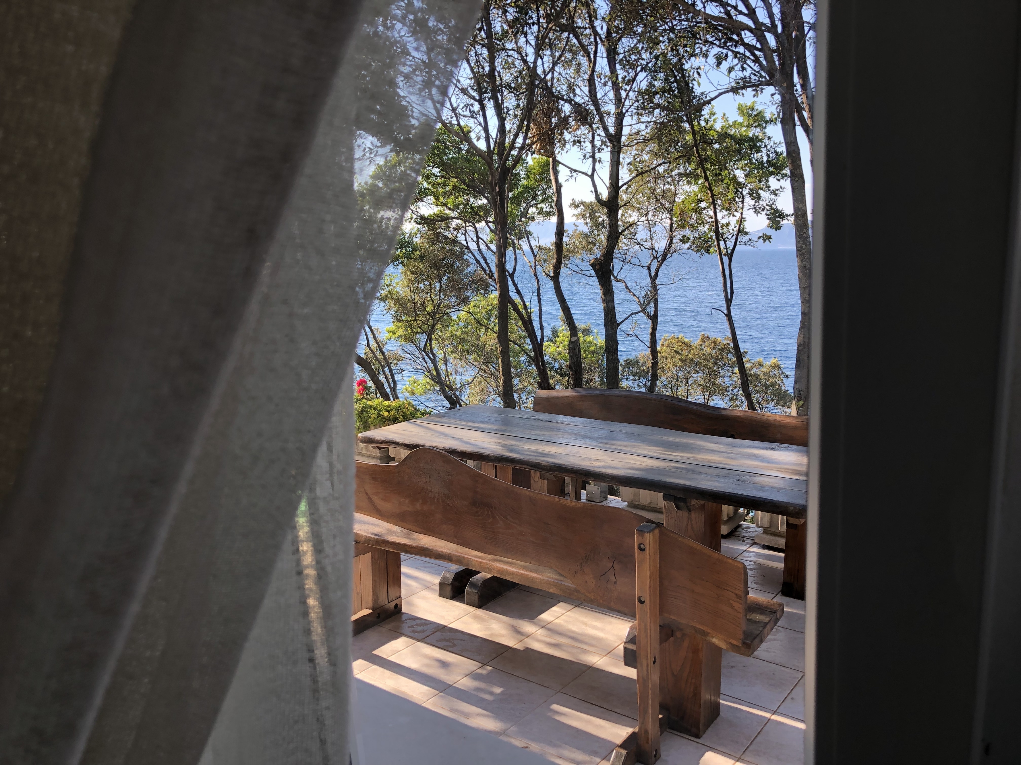 Two bedroom apartment near beach Kozarica, Mljet  A-b