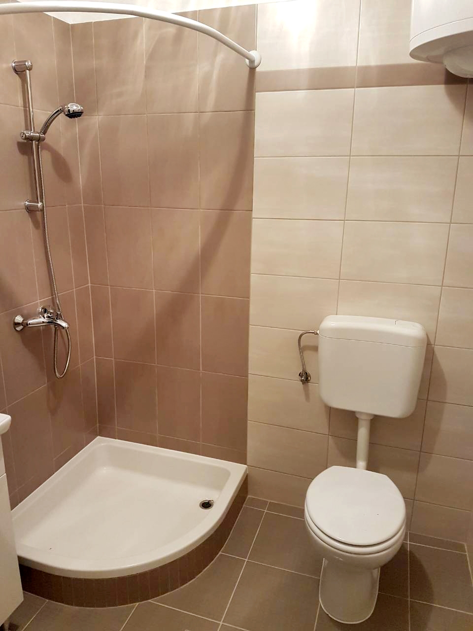 Top Rab Barbat Top Rab Barbat