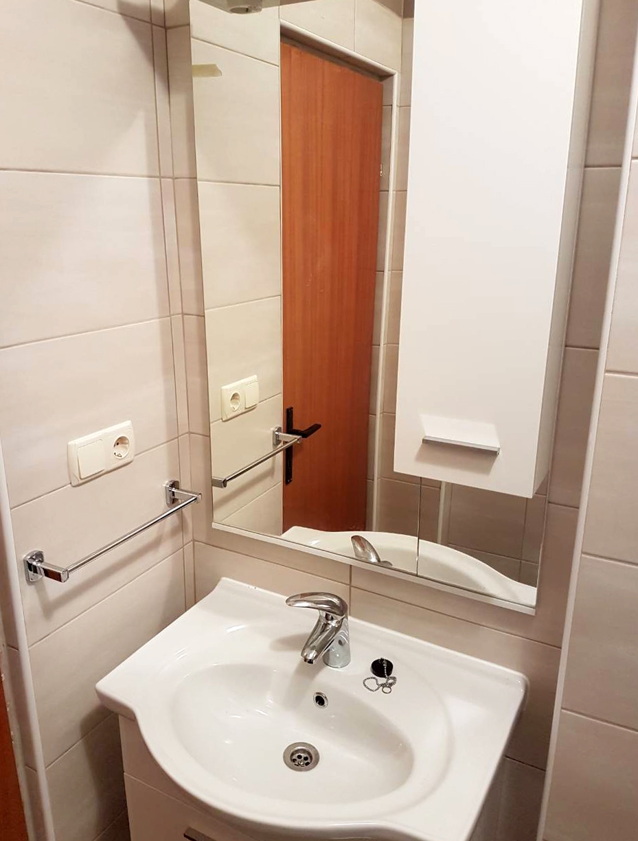 Two bedroom apartment with balcony and sea view Barbat, Rab  A-c
