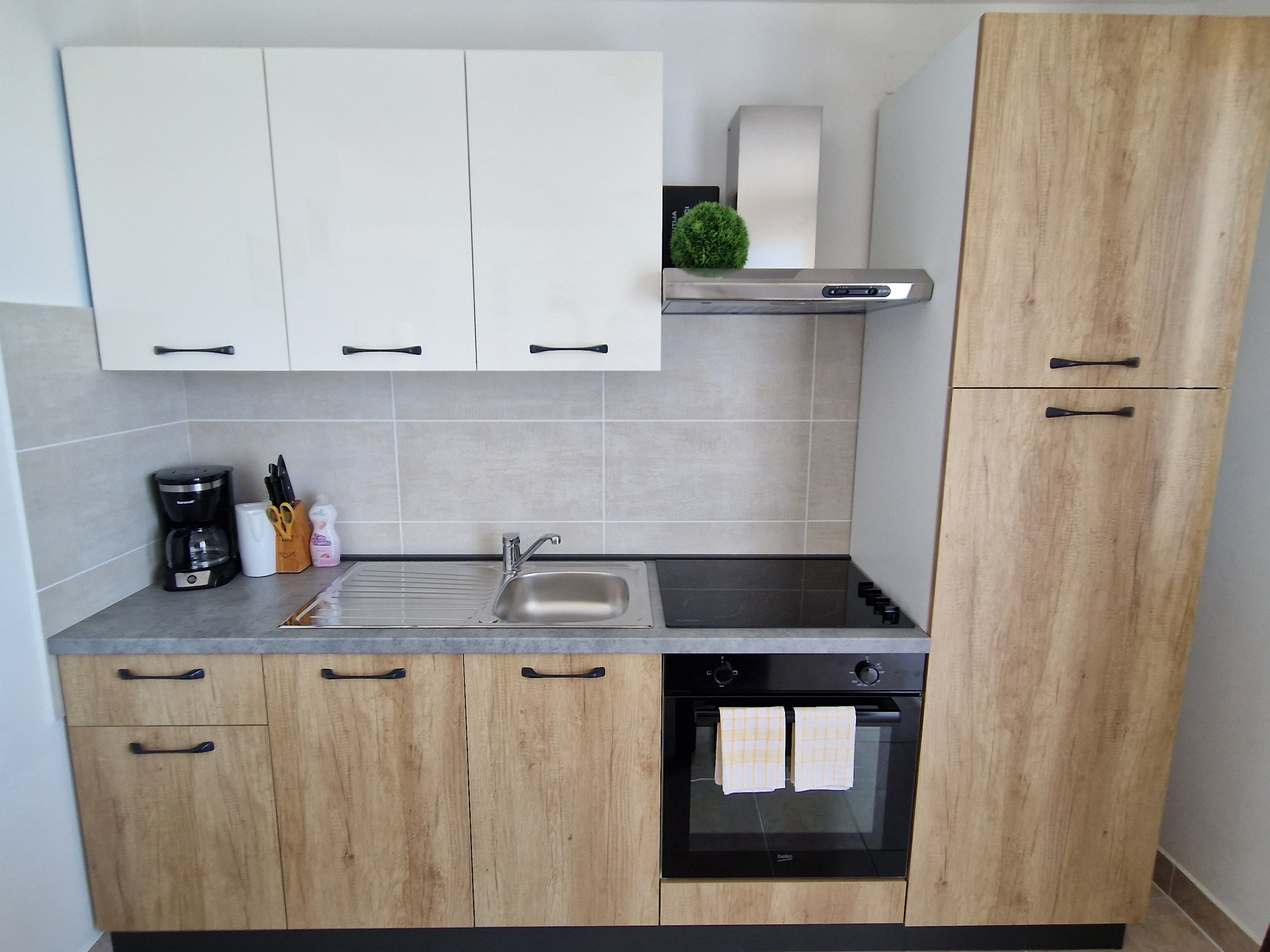 Top Rab Barbat Top Rab Barbat