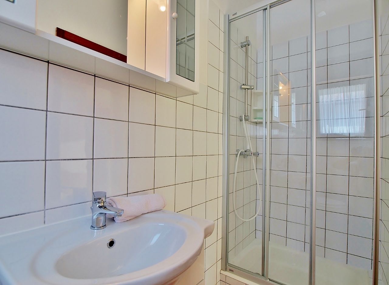 Two bedroom apartment with balcony Supetarska Draga - Donja, Rab  A-a