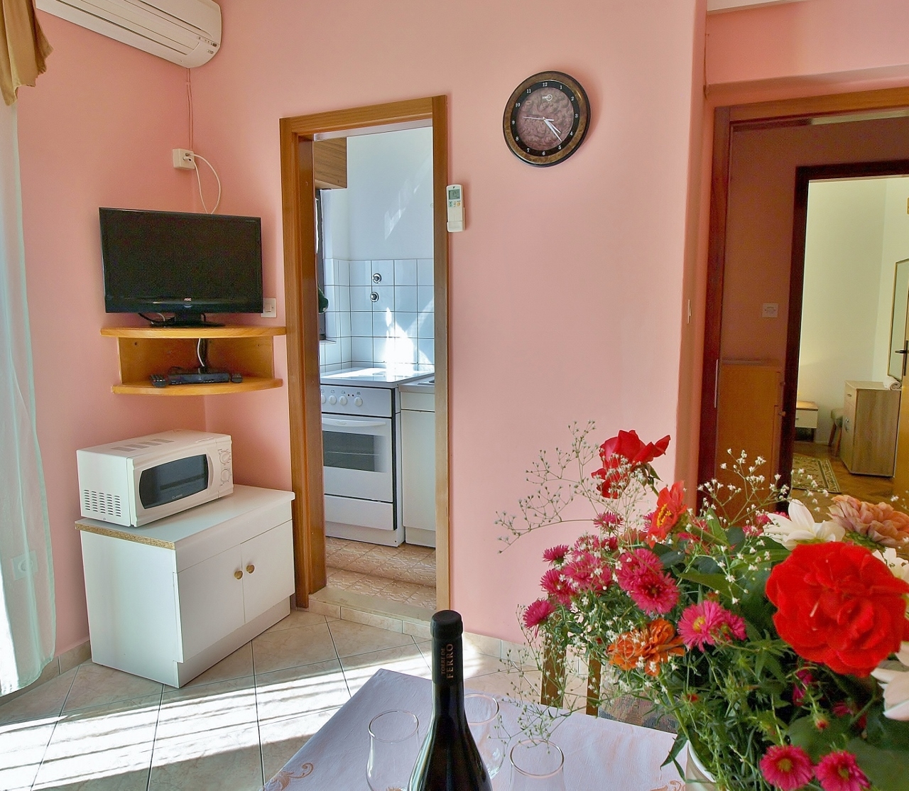 Two bedroom apartment with balcony Supetarska Draga - Donja, Rab  A-a