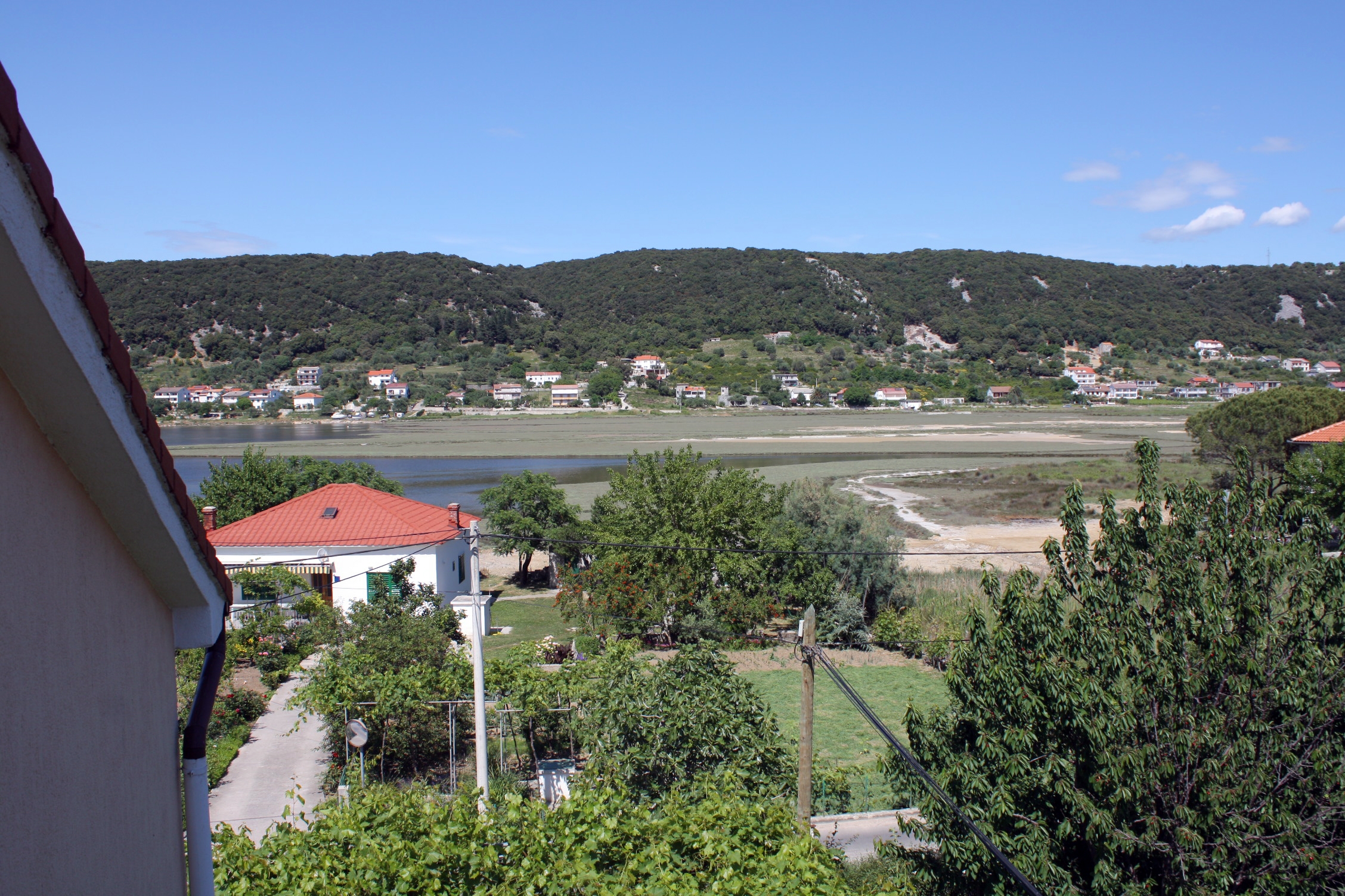 Two bedroom apartment with balcony and sea view Supetarska Draga - Donja, Rab  A-b