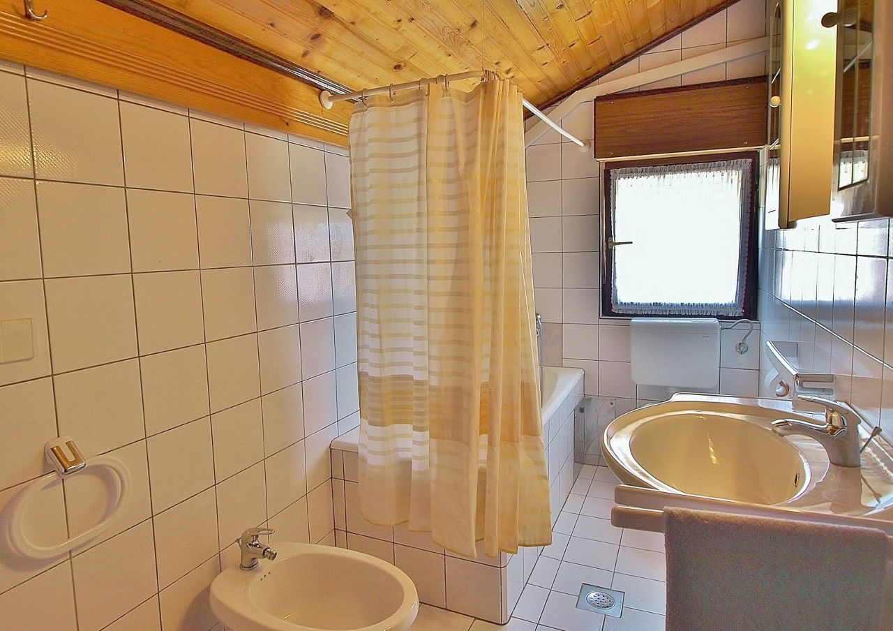 Two bedroom apartment with balcony and sea view Supetarska Draga - Donja, Rab  A-b
