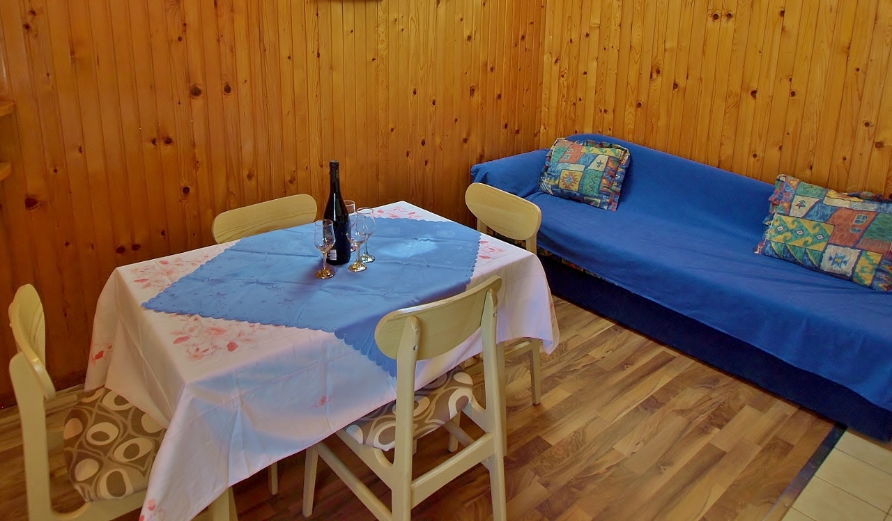 Two bedroom apartment with balcony and sea view Supetarska Draga - Donja, Rab  A-b