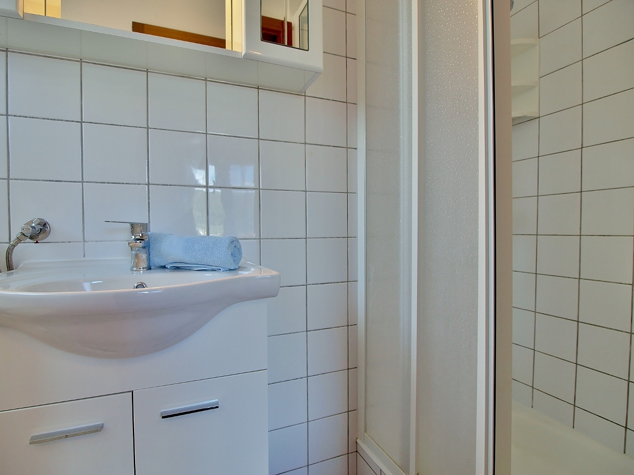 One bedroom apartment with balcony and sea view Supetarska Draga - Donja, Rab  A-c