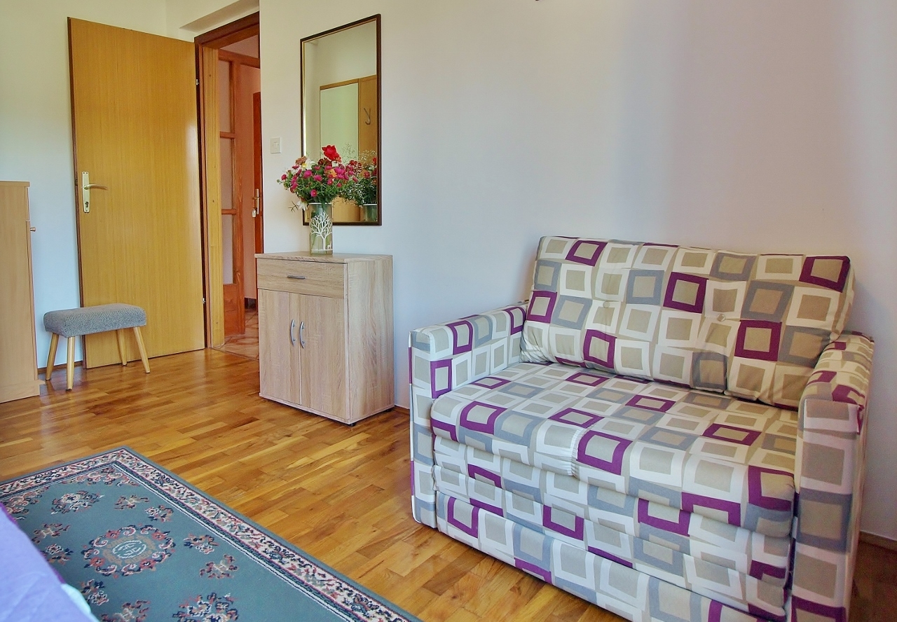One bedroom apartment with balcony and sea view Supetarska Draga - Donja, Rab  A-c