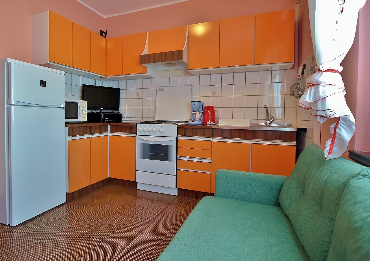 One bedroom apartment with balcony and sea view Supetarska Draga - Donja, Rab  A-c