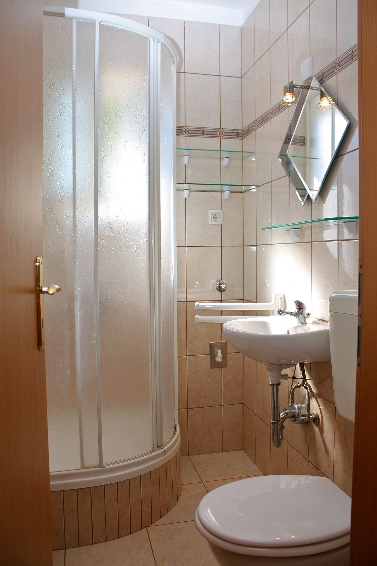 Top Rab Banjol Top Rab Banjol