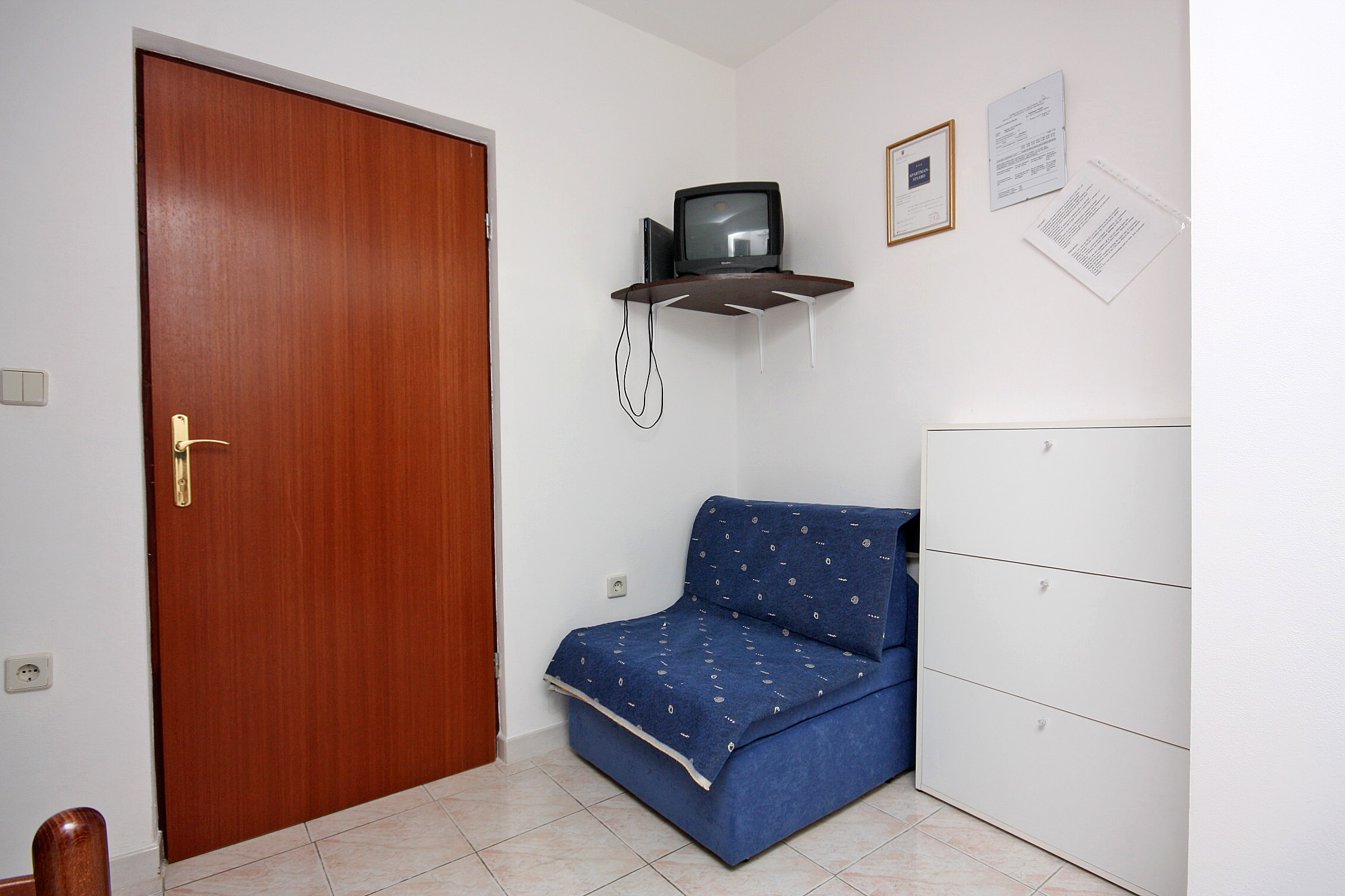 Top Rab Barbat Top Rab Barbat