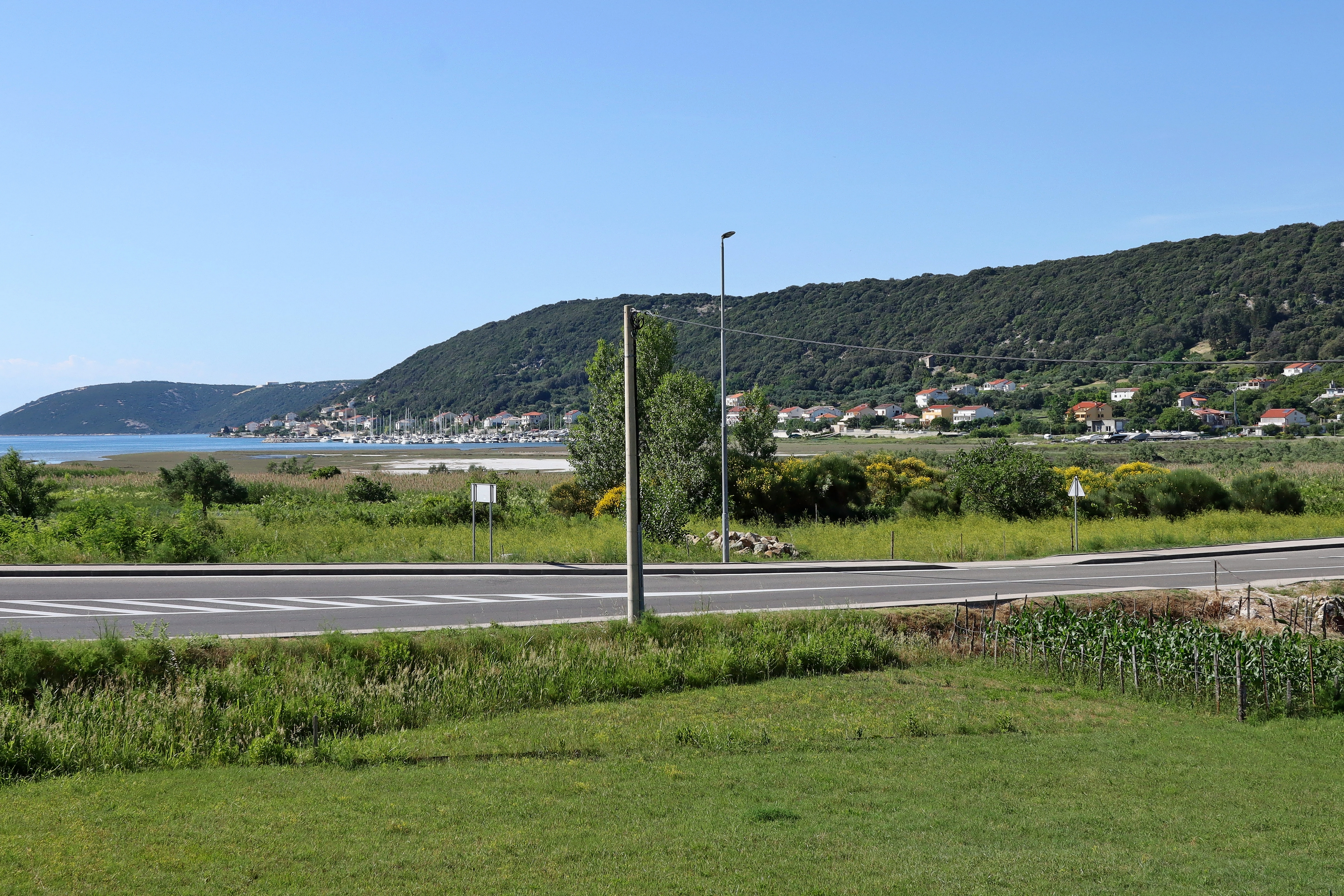 Three bedroom apartment with terrace and sea view Supetarska Draga - Donja, Rab  A-a