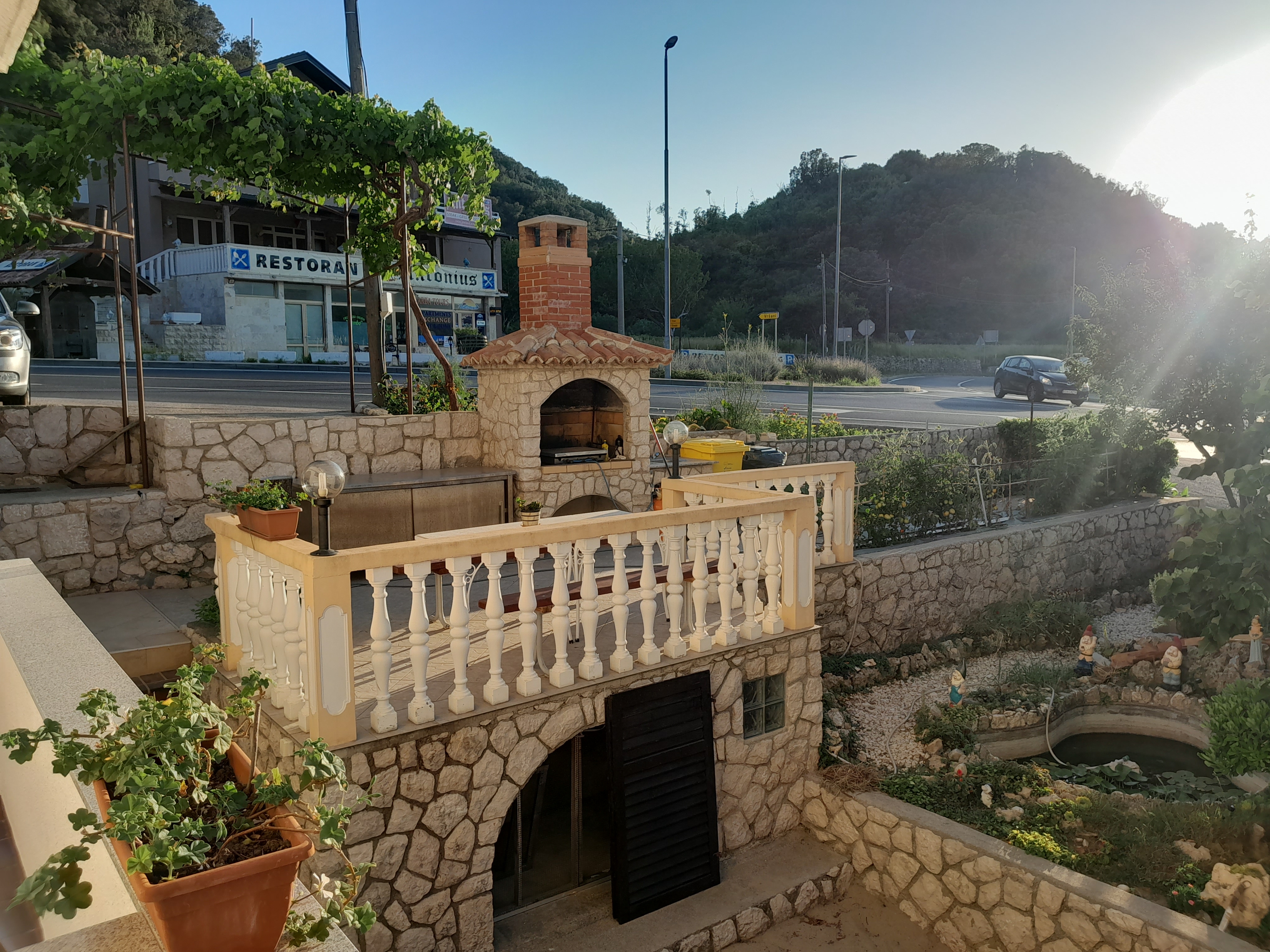 Three bedroom apartment with terrace and sea view Supetarska Draga - Donja, Rab  A-a