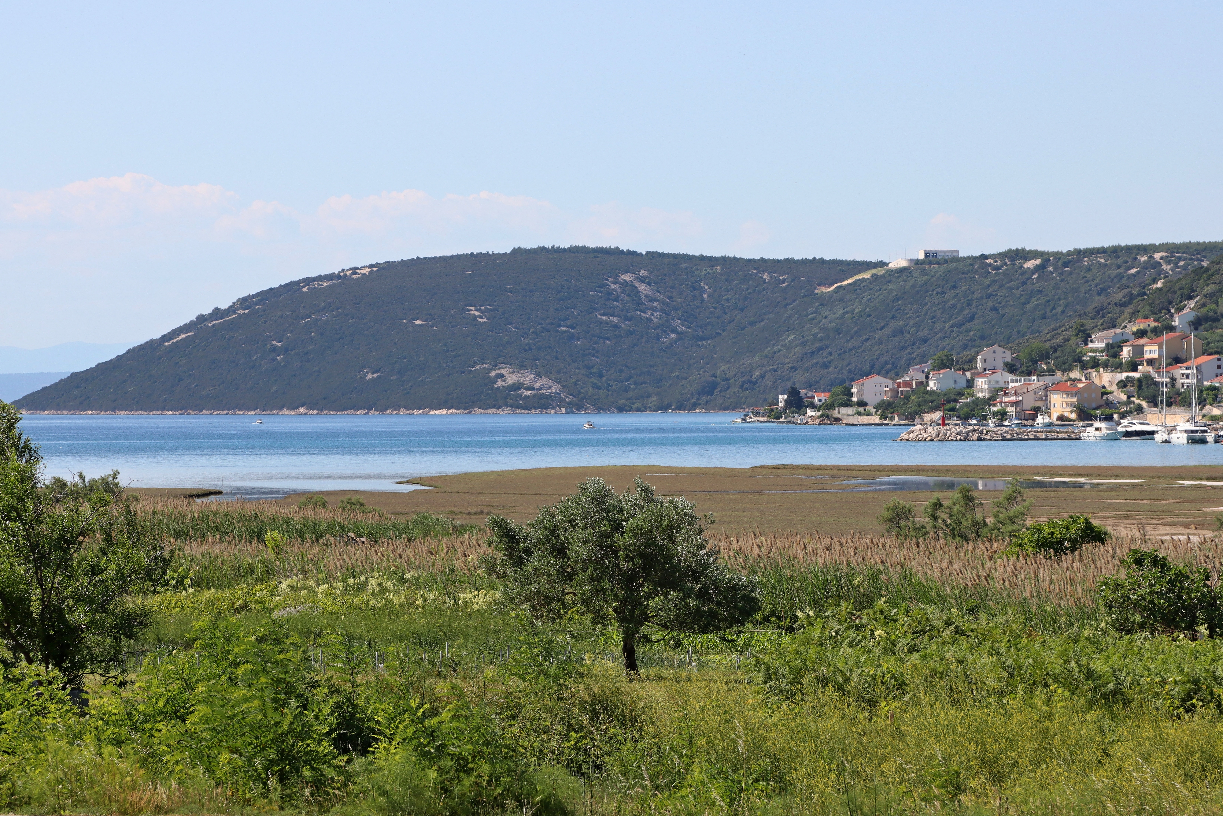 Three bedroom apartment with terrace and sea view Supetarska Draga - Donja, Rab  A-a