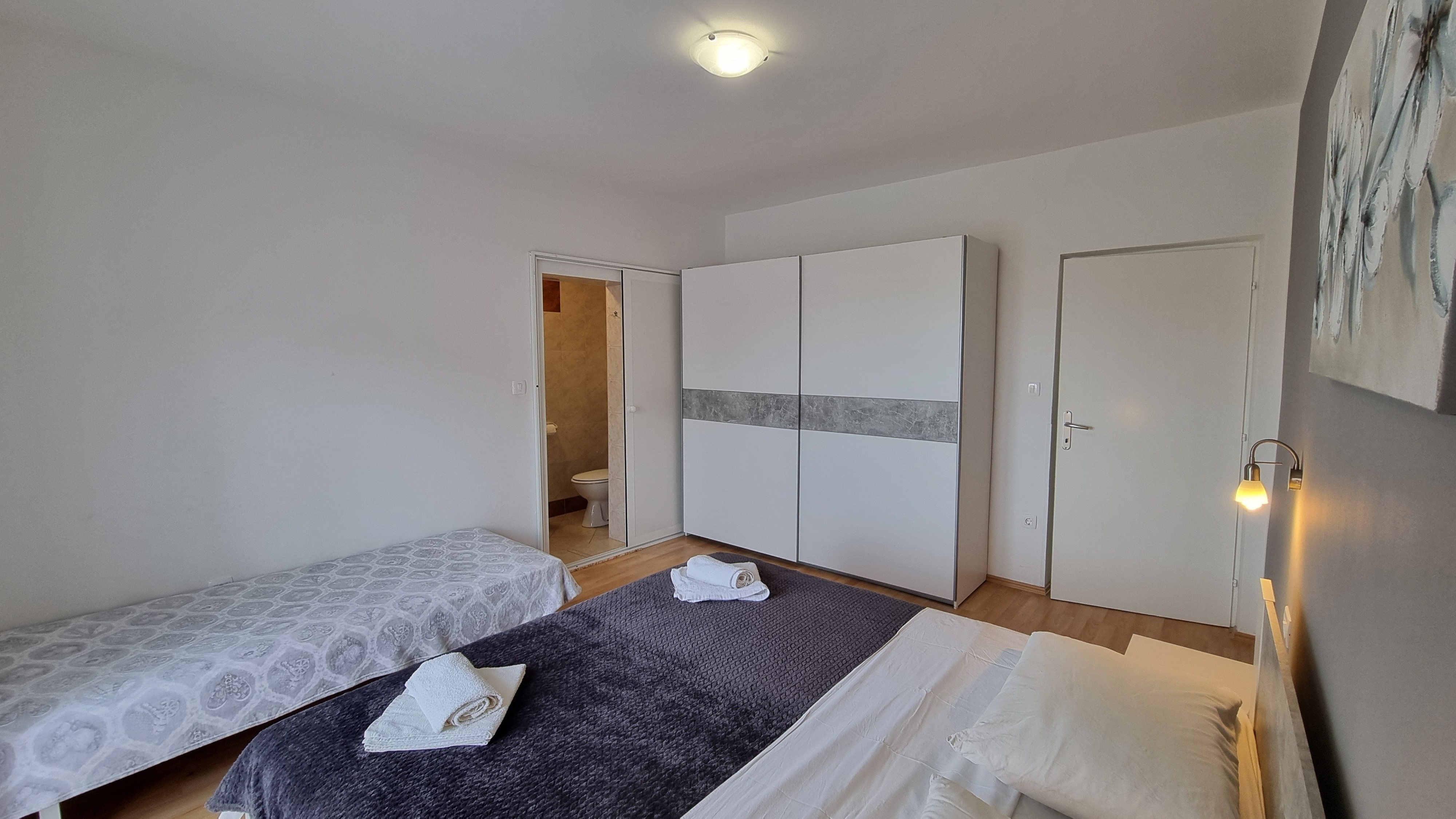 Three bedroom apartment with terrace and sea view Supetarska Draga - Donja, Rab  A-a