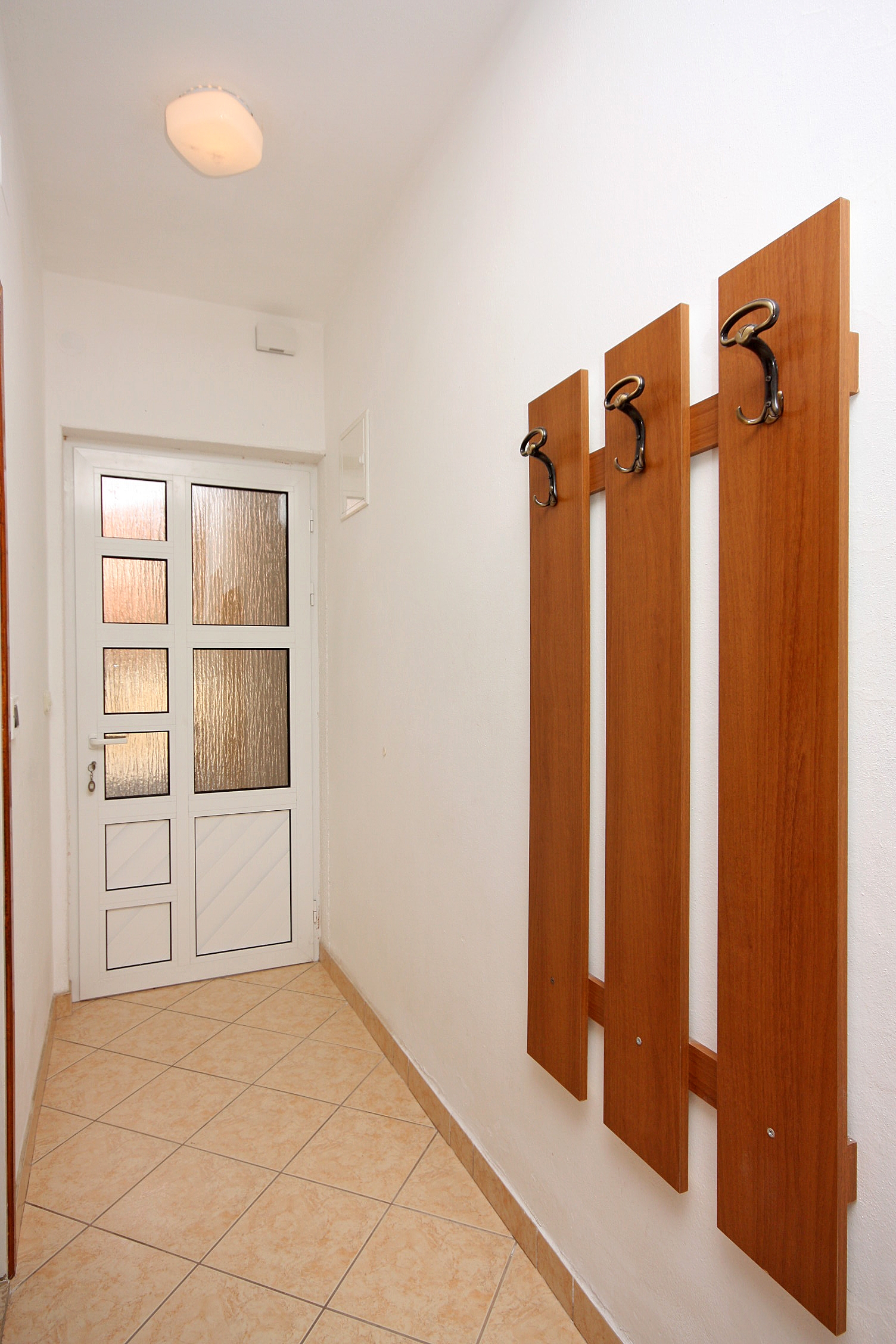 Top Rab Barbat Top Rab Barbat