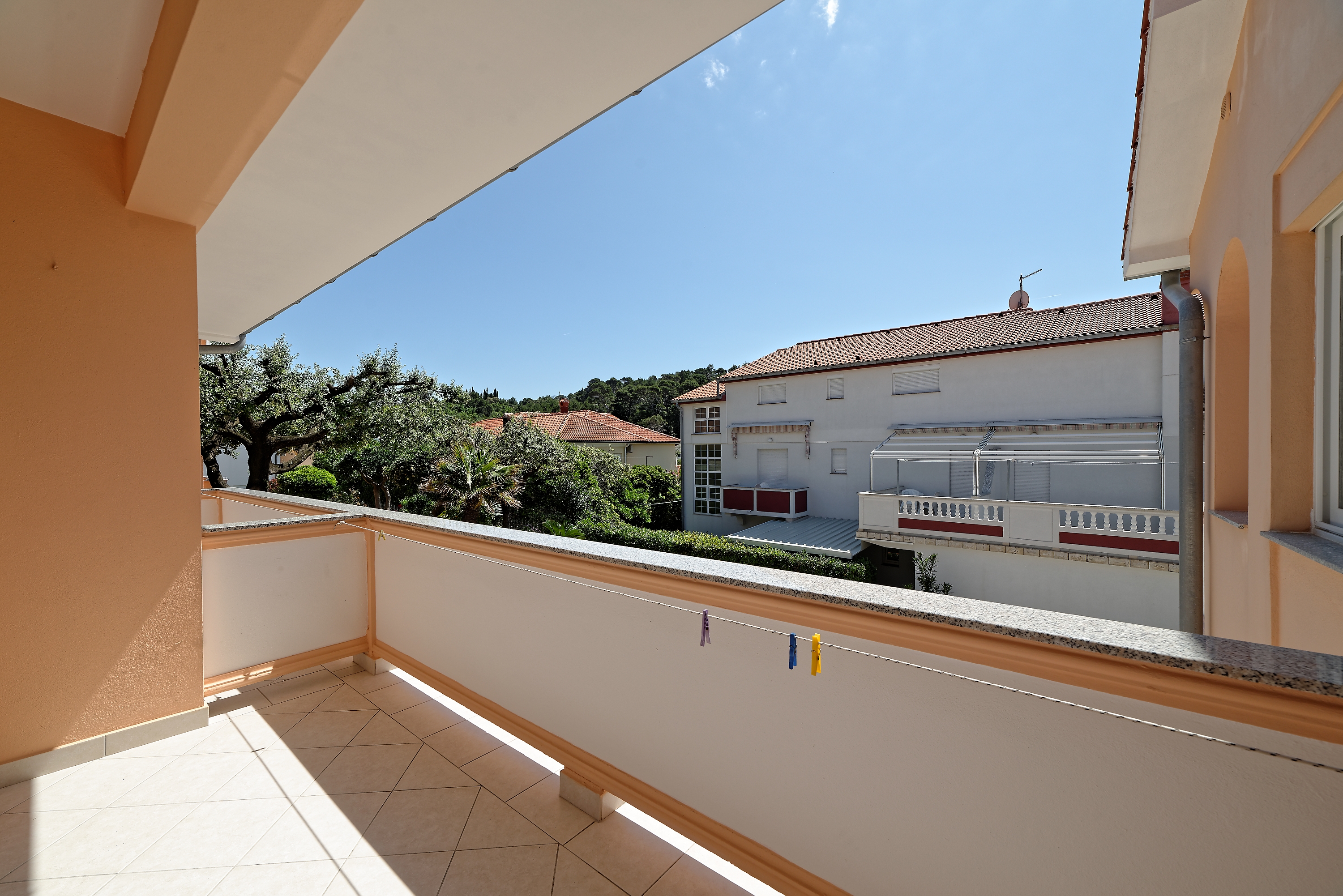 Two bedroom apartment with terrace Palit, Rab  A-c