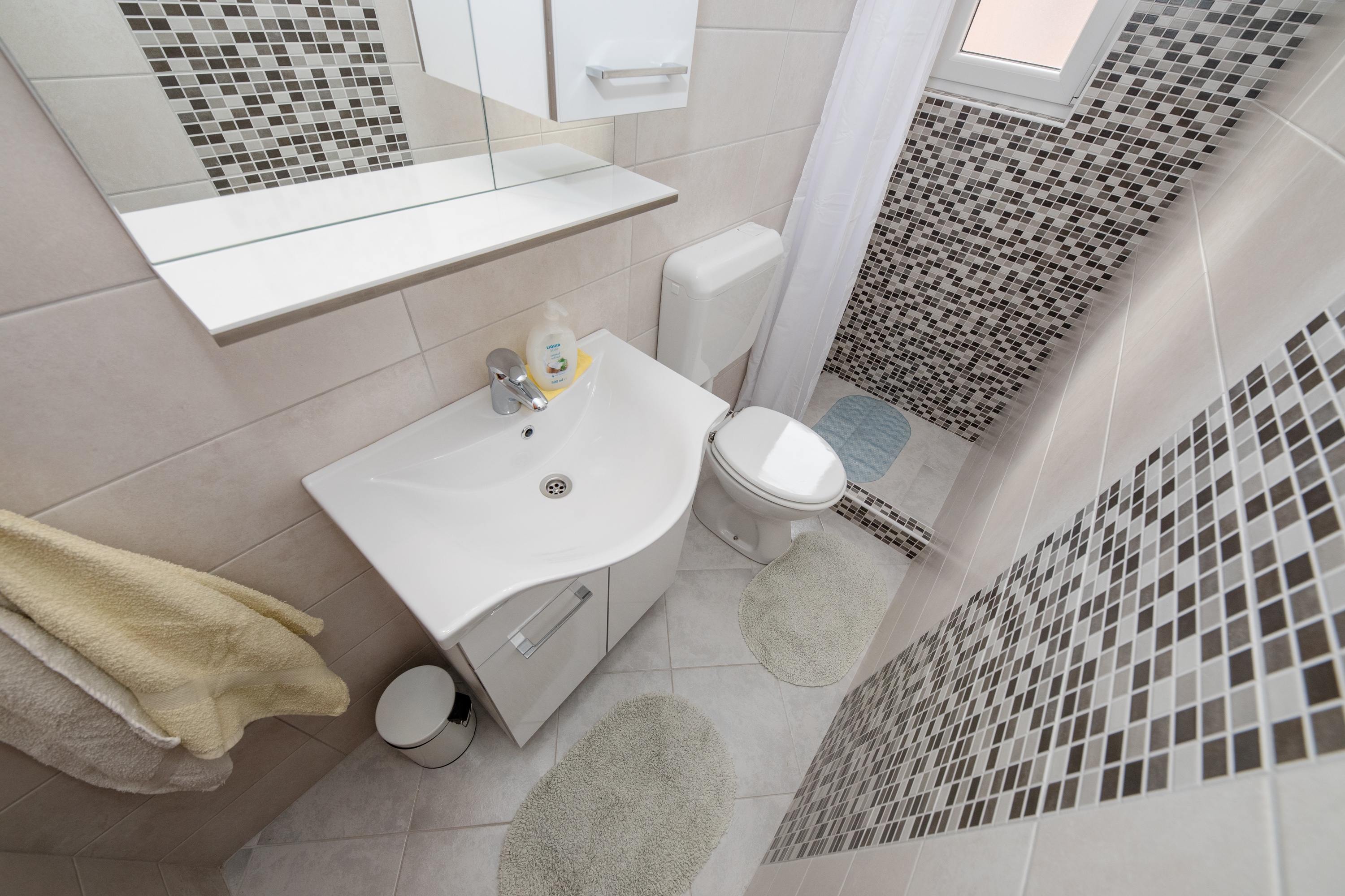 One bedroom apartment with balcony Palit, Rab  A-e