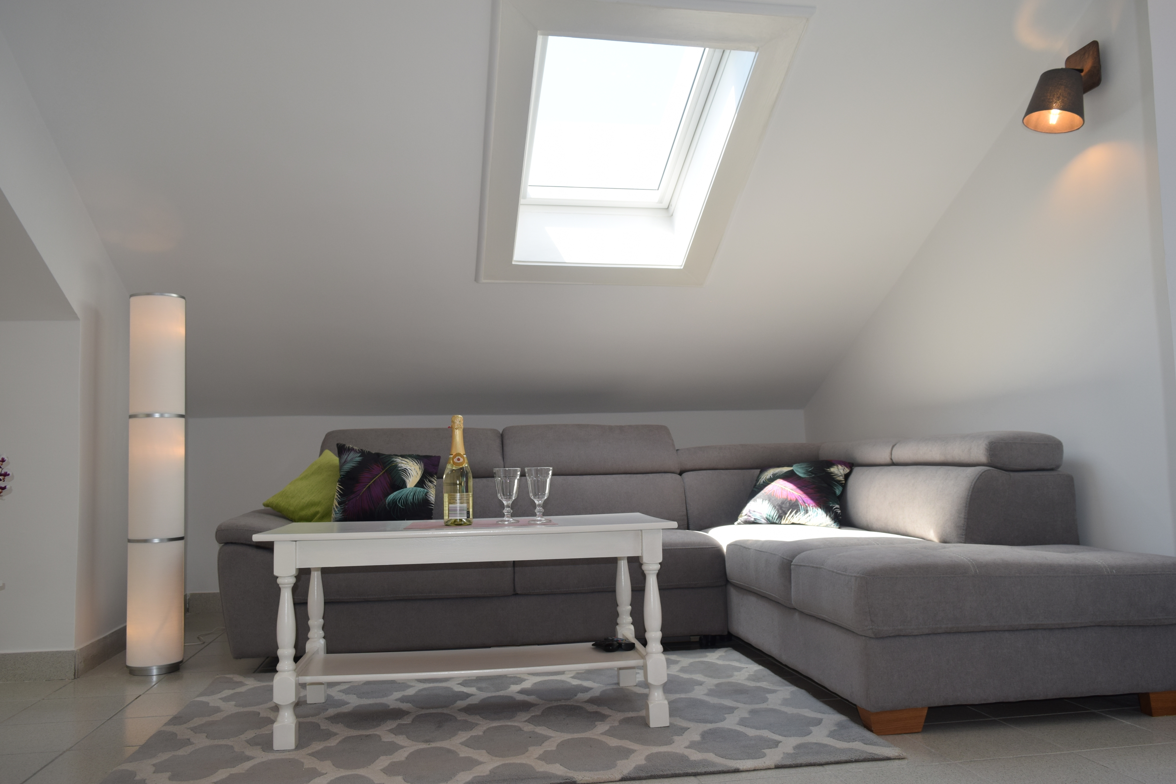 Three bedroom apartment near beach Barbat, Rab (A-4973-a)