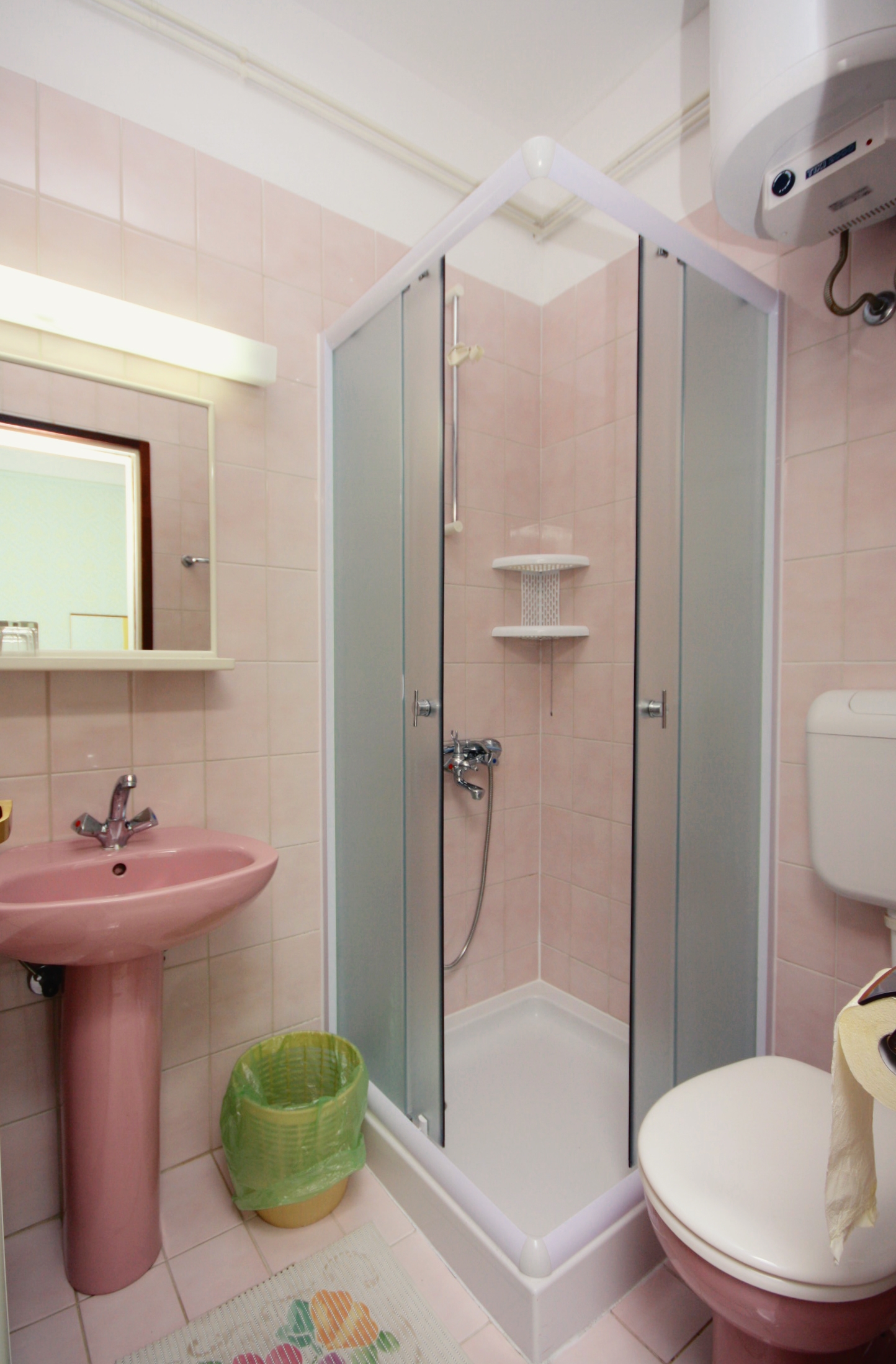 Top Rab Barbat Top Rab Barbat