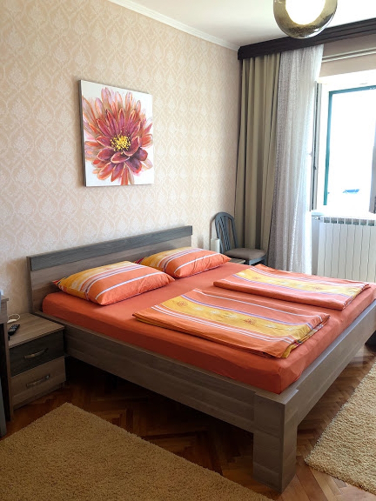 Room near beach Barbat, Rab (S-4973-b) Room near beach Barbat, Rab (S-4973-b)
