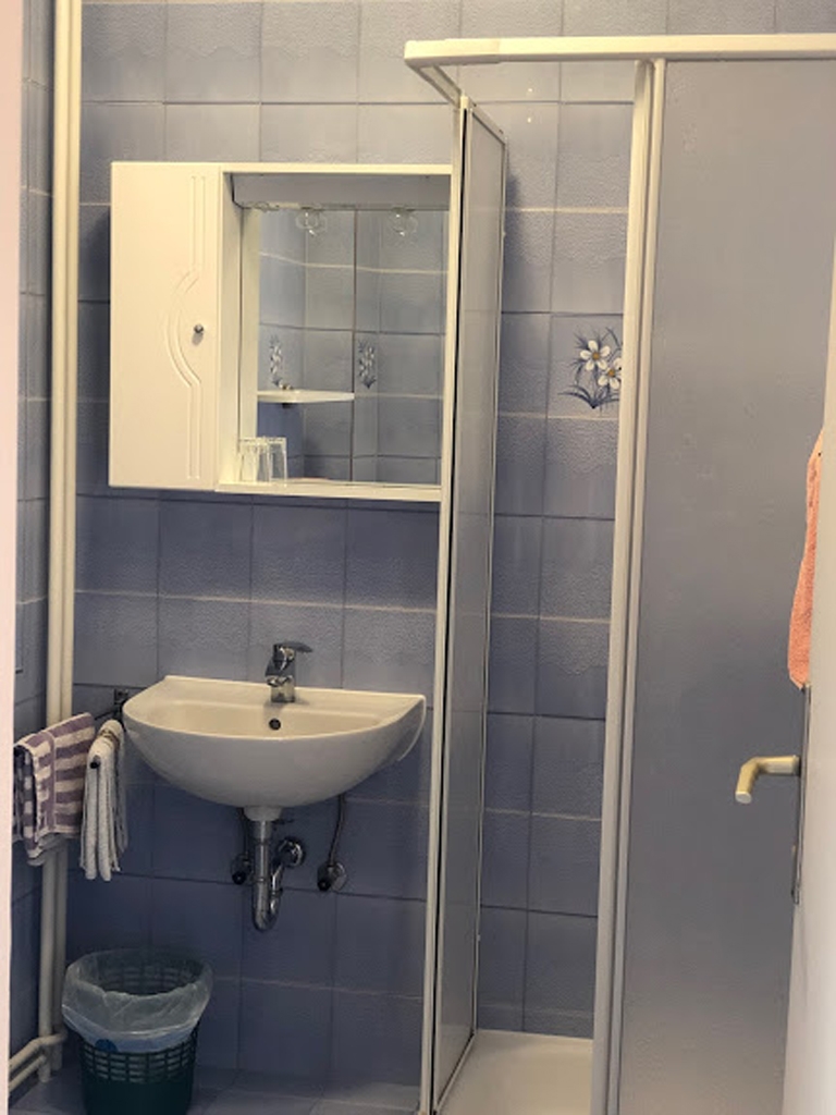 Top Rab Barbat Top Rab Barbat