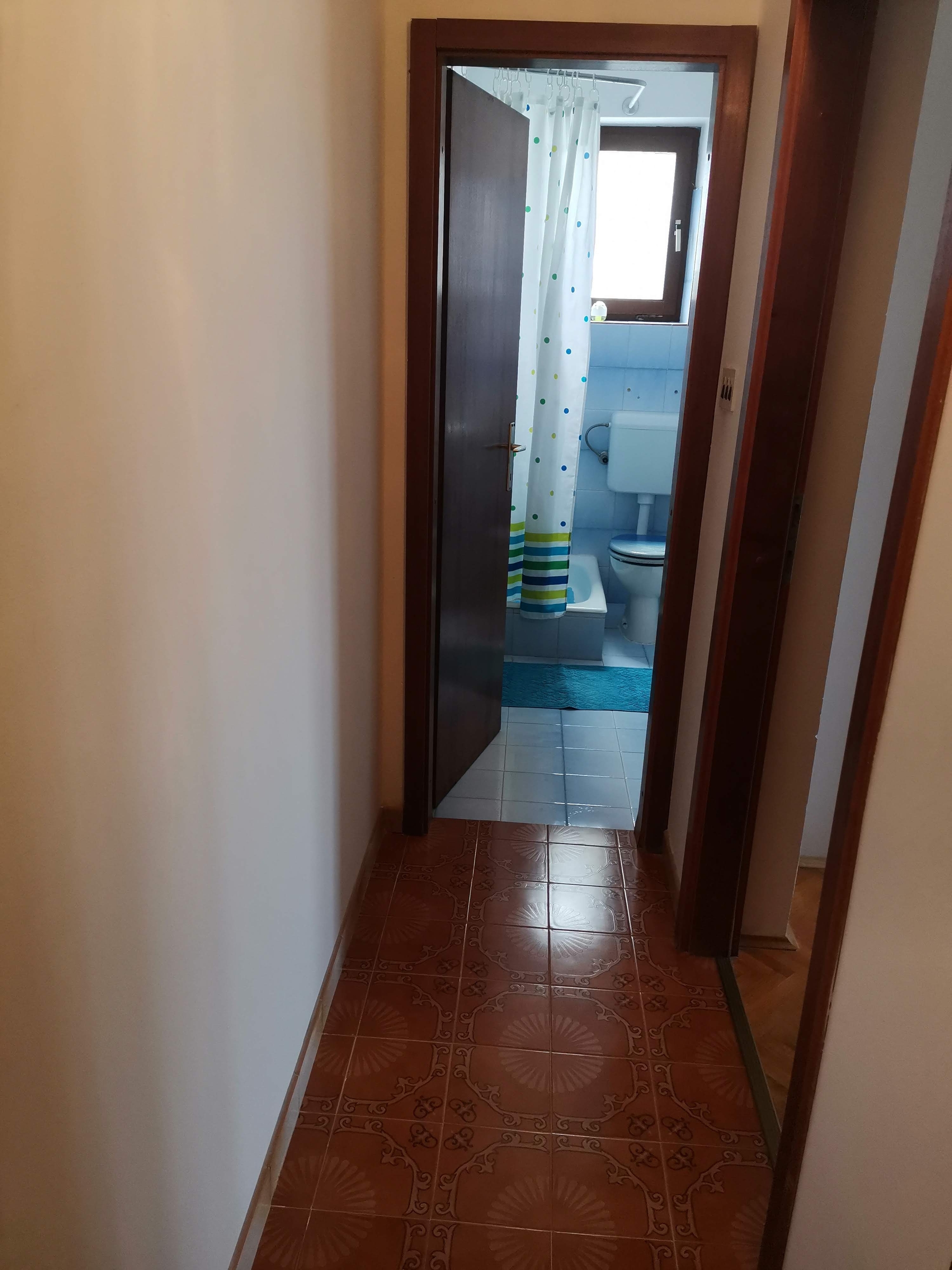 Top Rab Barbat Top Rab Barbat