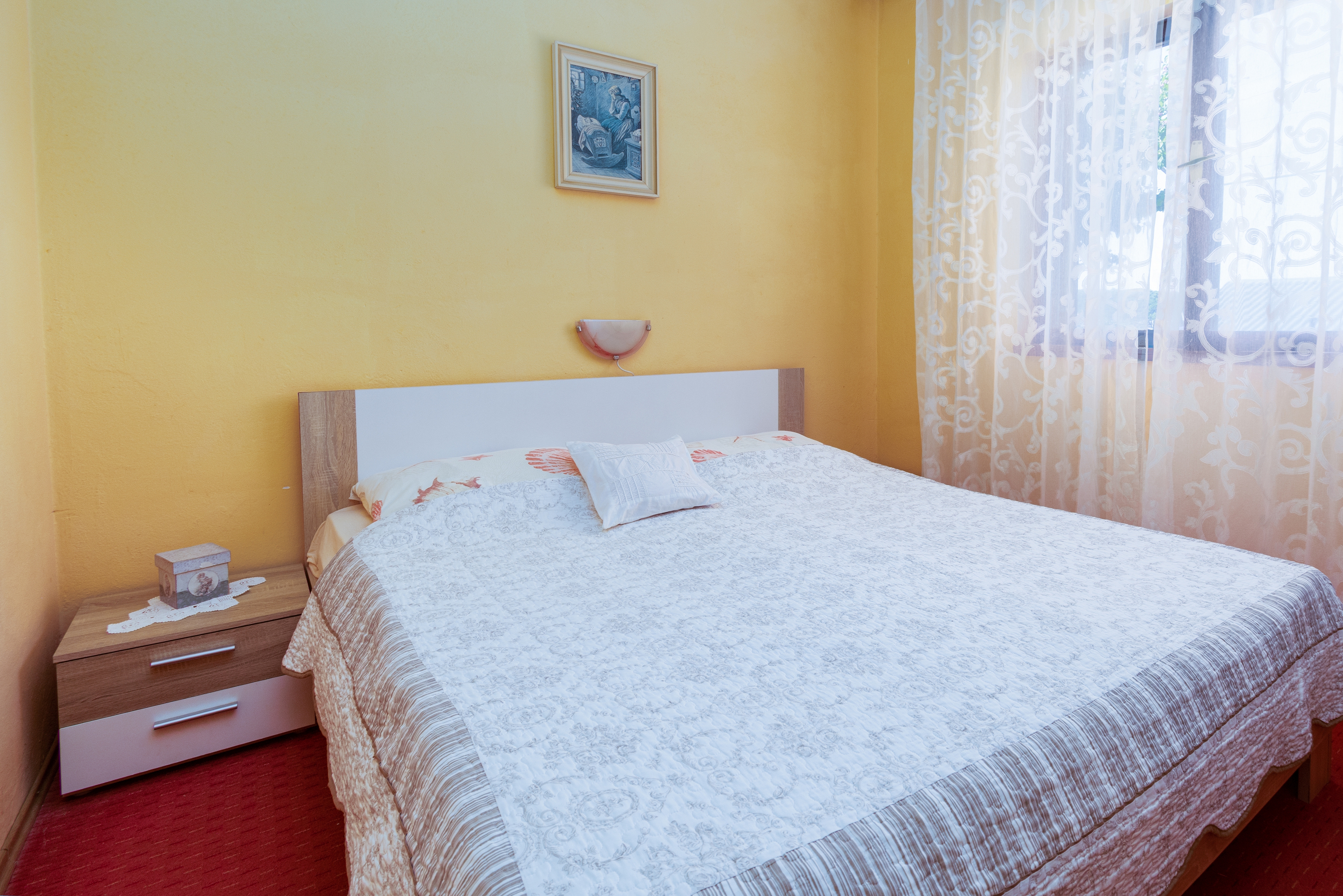 Two bedroom apartment with terrace Barbat, Rab  A-a