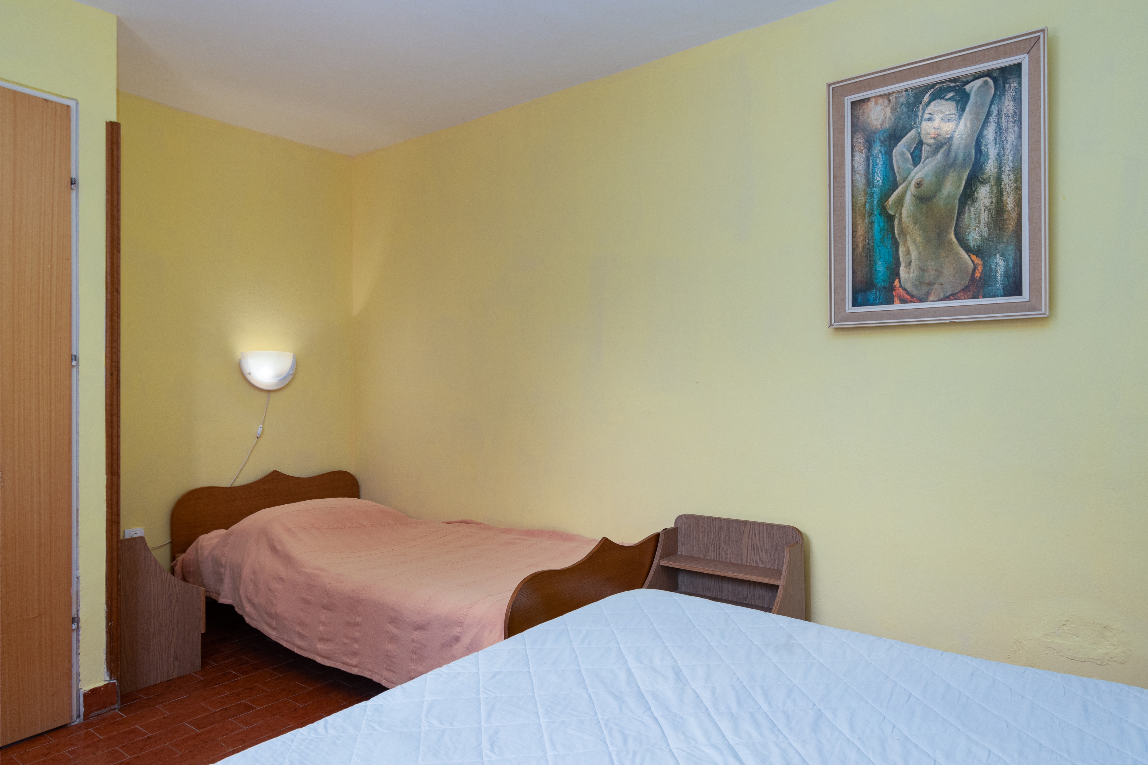 One bedroom apartment with terrace Barbat, Rab  A-b