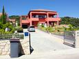 Barbat, Rab, Parkeerplaats 4980 - Appartementen near sea with pebble beach.