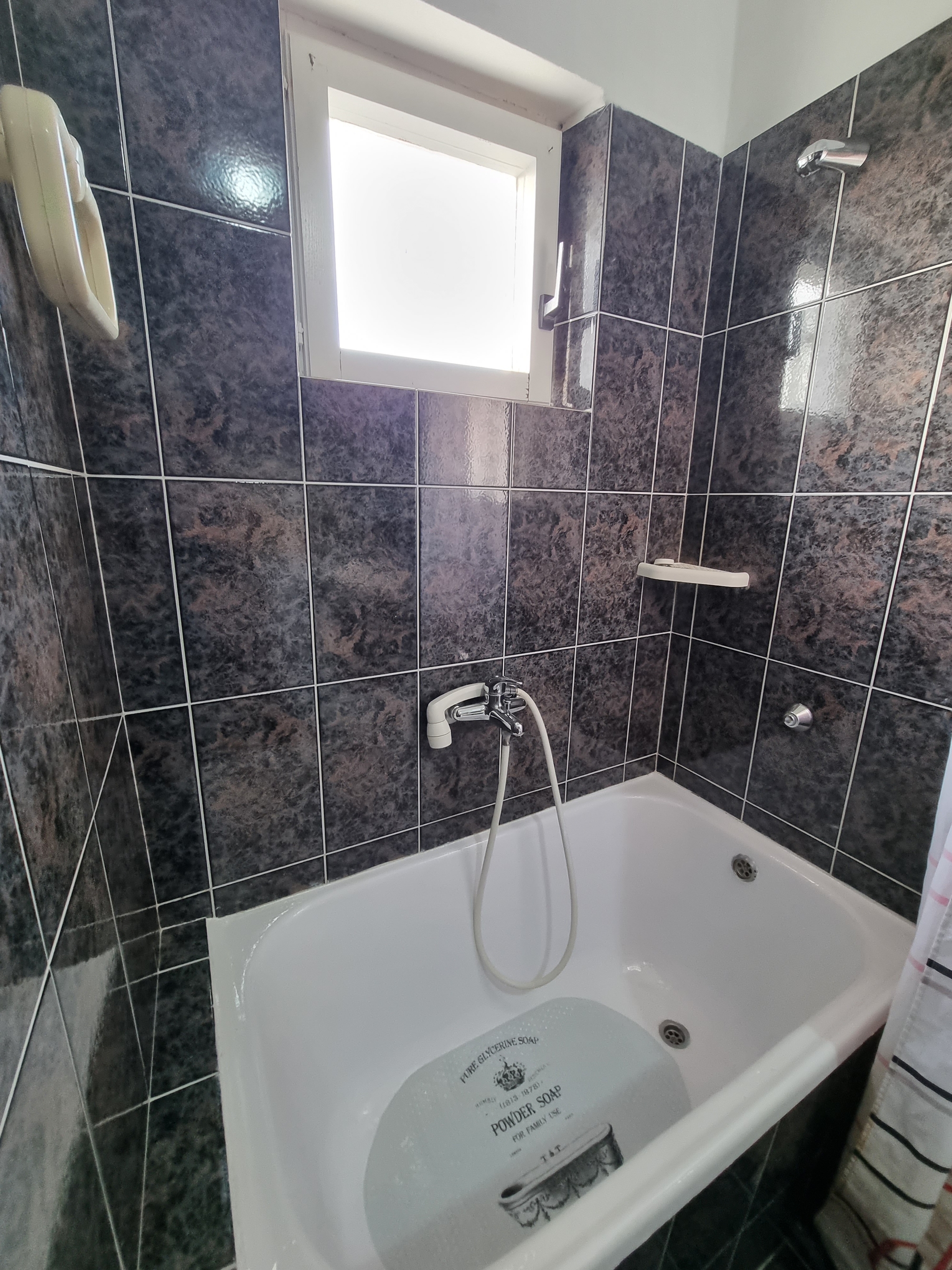 One bedroom apartment with balcony and sea view Palit, Rab  A-a